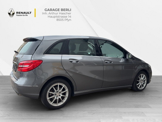 MERCEDES-BENZ B 200-image-5
