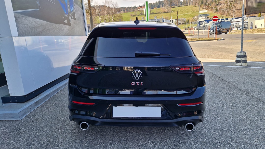 VW Golf 2.0 TSI GTI DSG-showroom-element-3