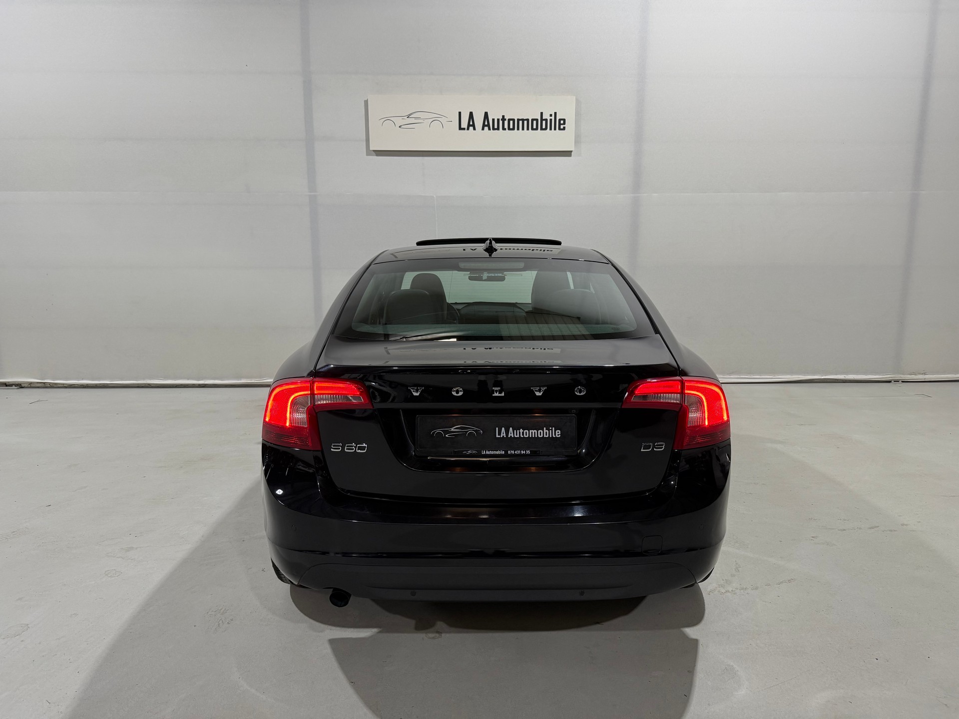 VOLVO S60 D4 Summum Geartronic-image-7