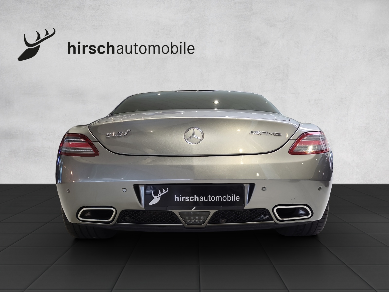 MERCEDES-BENZ SLS 63 AMG Speedshift-showroom-element-2