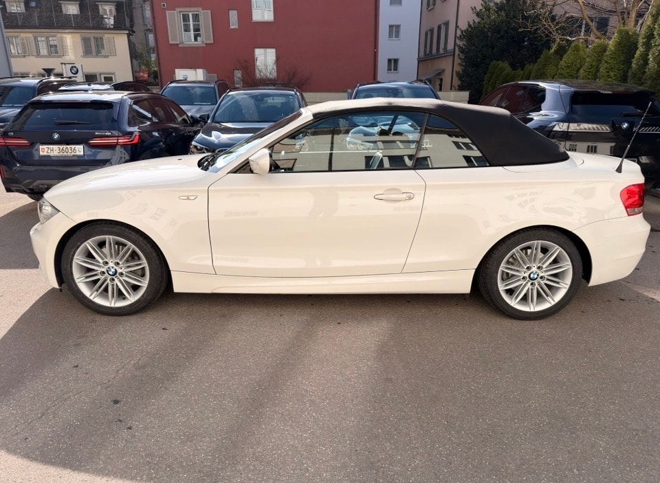 BMW 125i Cabrio Steptronic-image-7