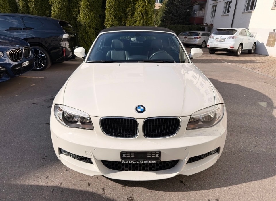 BMW 125i Cabrio Steptronic-image-5