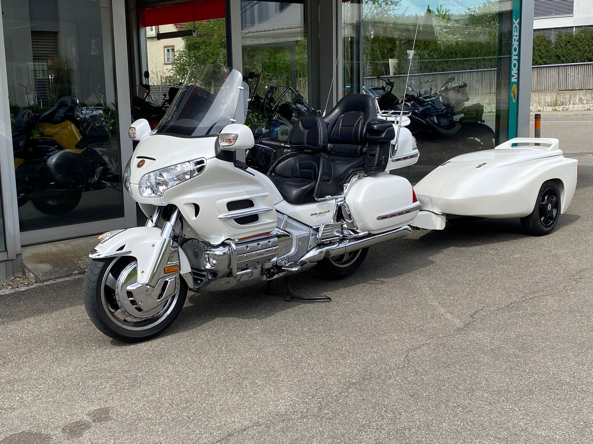 HONDA GL 1800 A Goldwing-image-3
