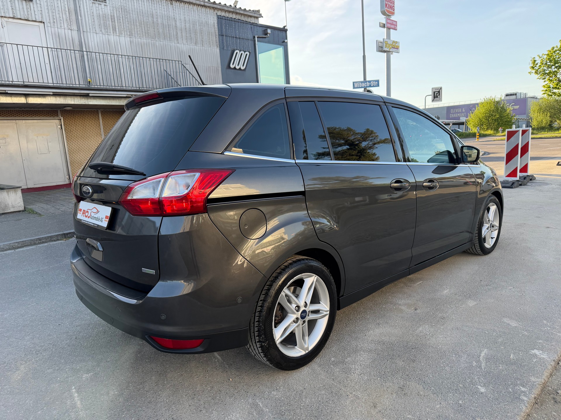 FORD GrC-Max 1.5 SCTi Titanium X-image-4