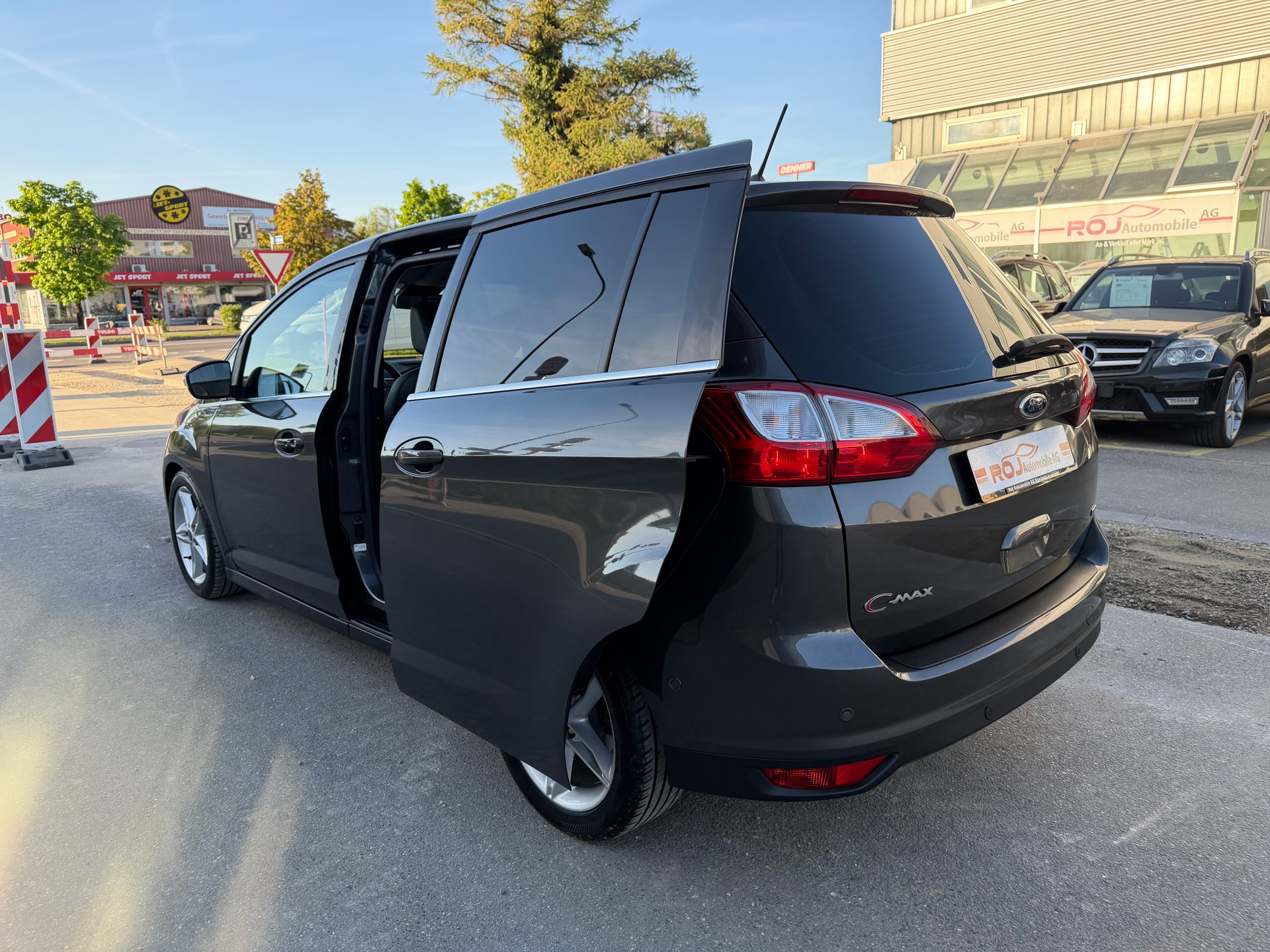 FORD GrC-Max 1.5 SCTi Titanium X-image-11
