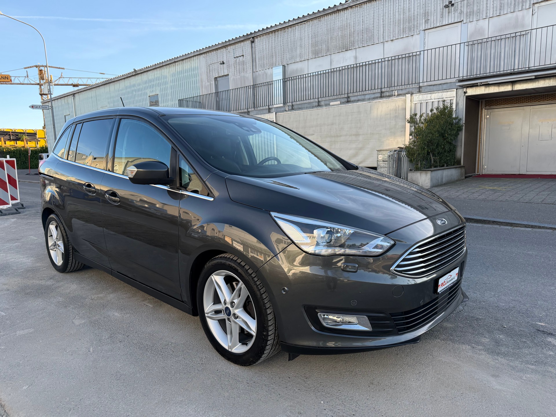 FORD GrC-Max 1.5 SCTi Titanium X-showroom-element-3