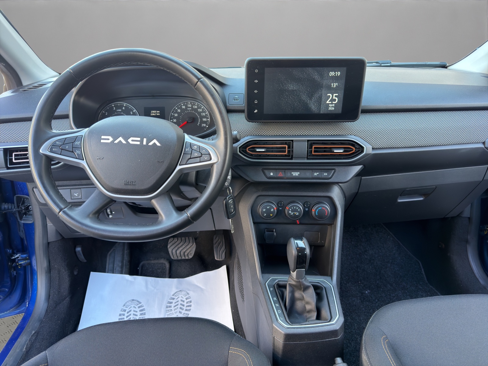DACIA Sandero Stepway TCe 90 Expression CVT-image-13