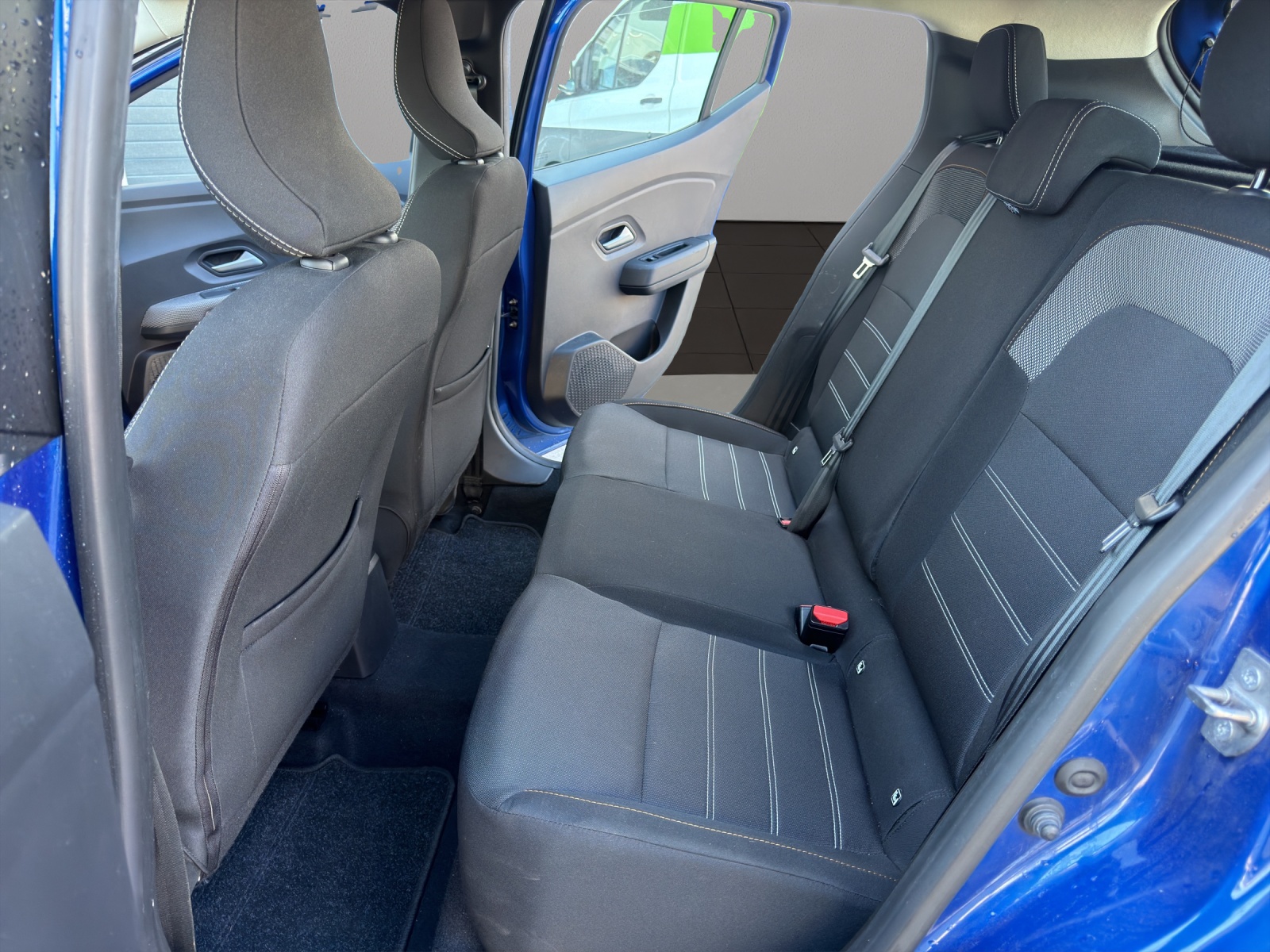 DACIA Sandero Stepway TCe 90 Expression CVT-image-12