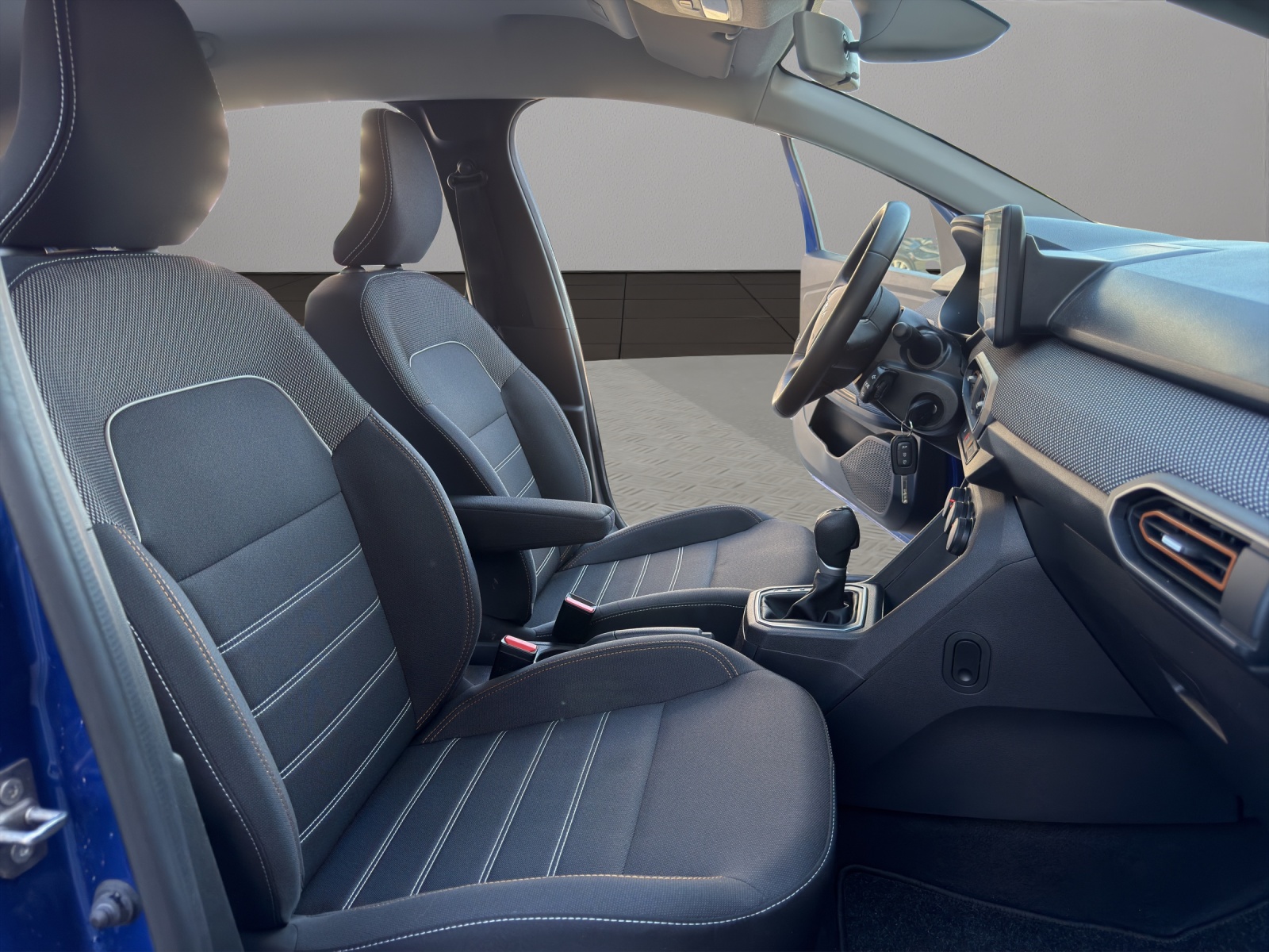DACIA Sandero Stepway TCe 90 Expression CVT-image-16