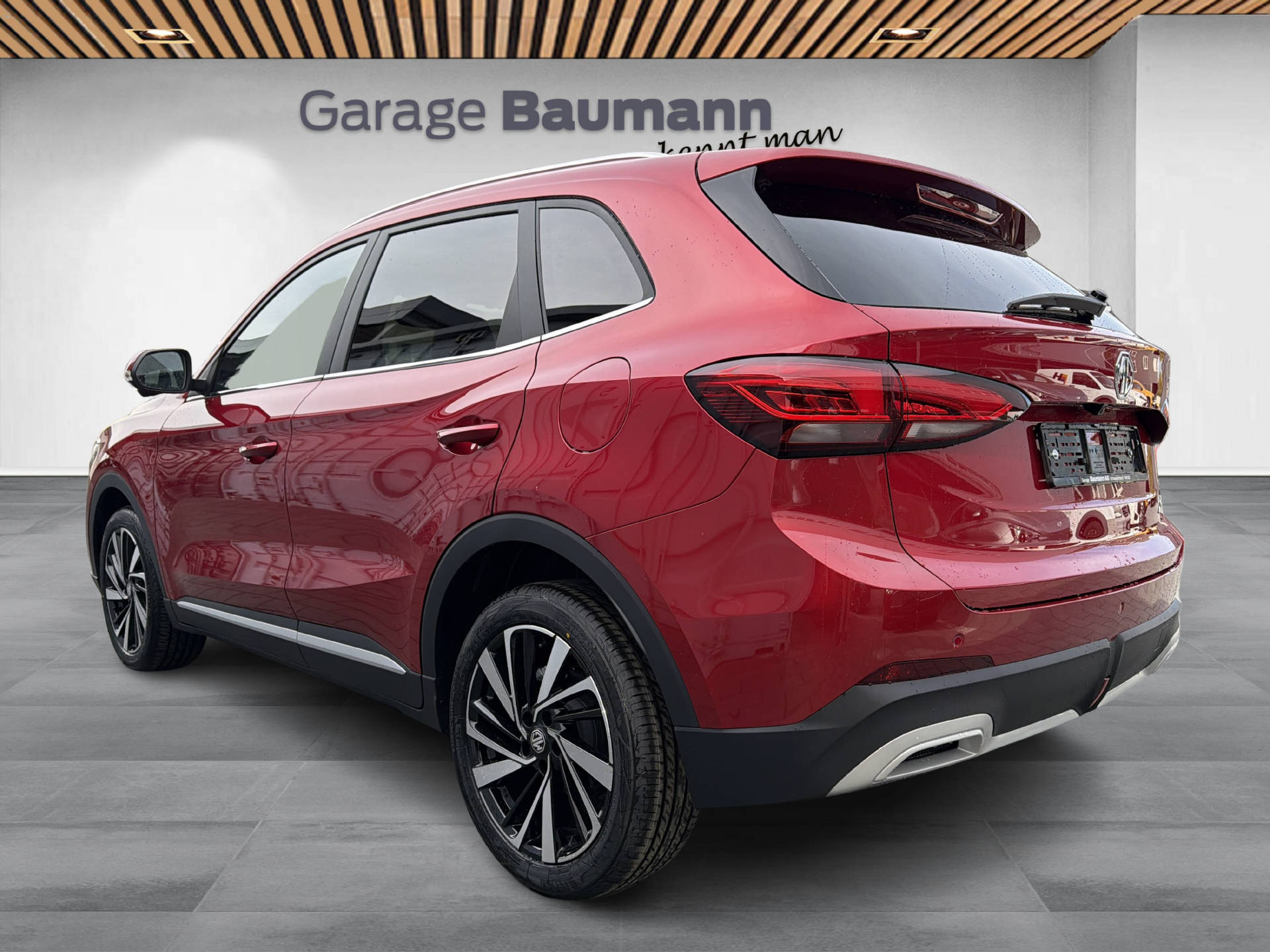 MG ZS 1.5 Hybrid+ Luxury-showroom-element-3