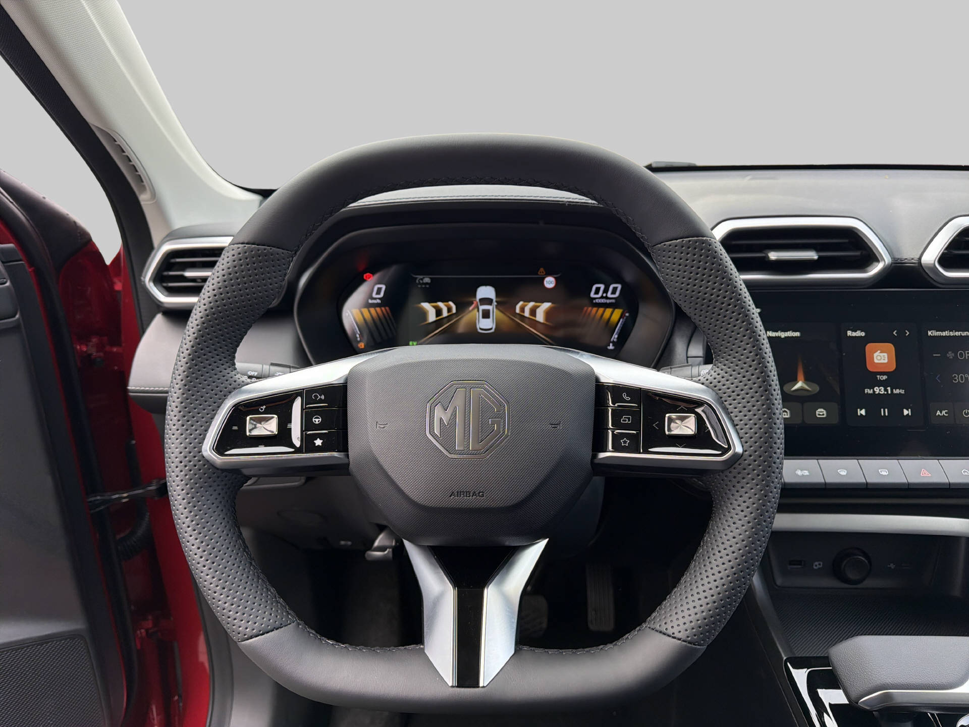 MG ZS 1.5 Hybrid+ Luxury-image-6