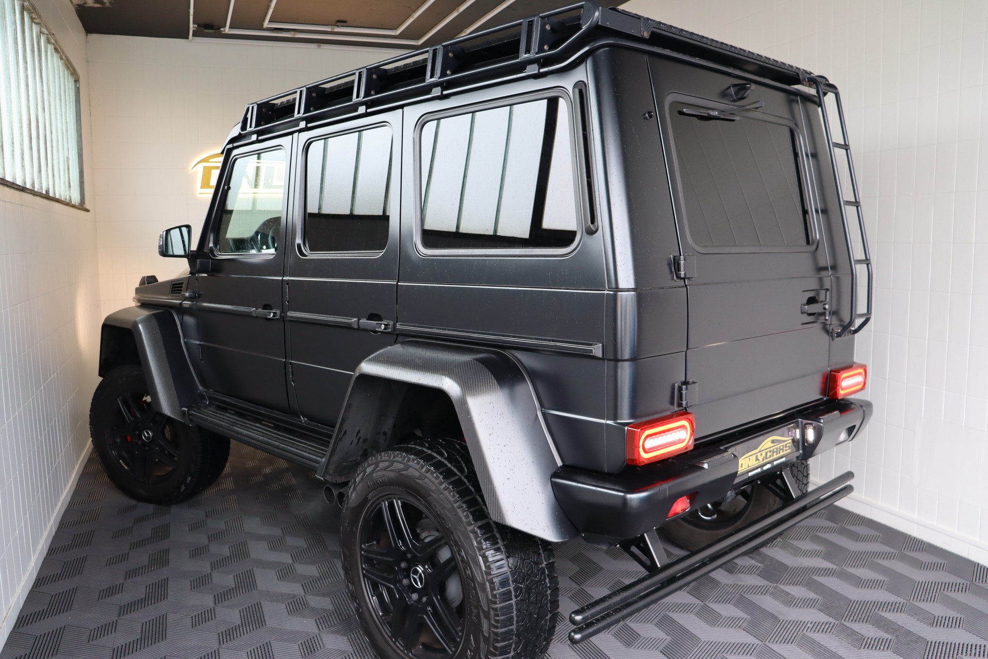MERCEDES-BENZ G 500 4x42 7G-Tronic-image-7