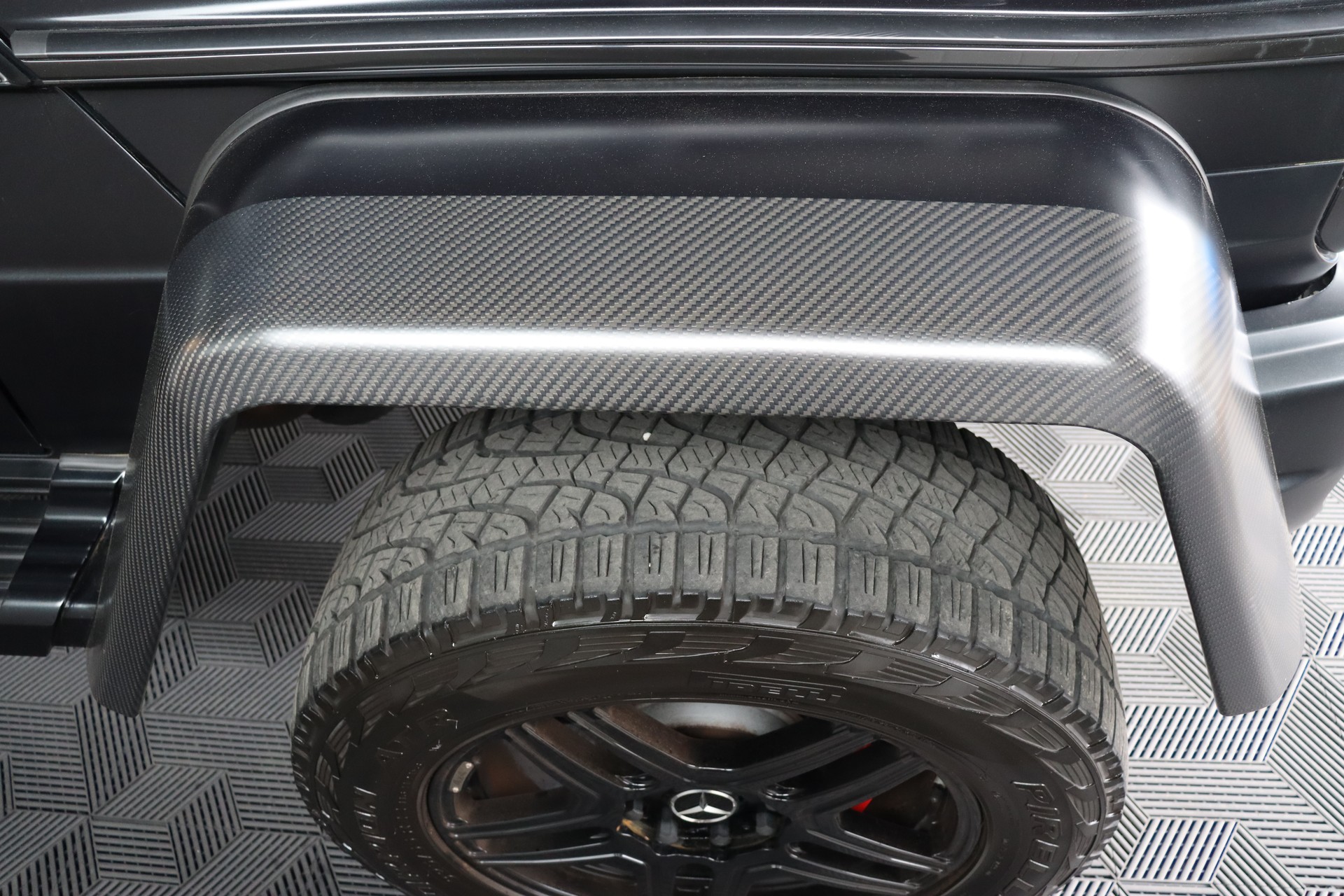 MERCEDES-BENZ G 500 4x42 7G-Tronic-showroom-element-3