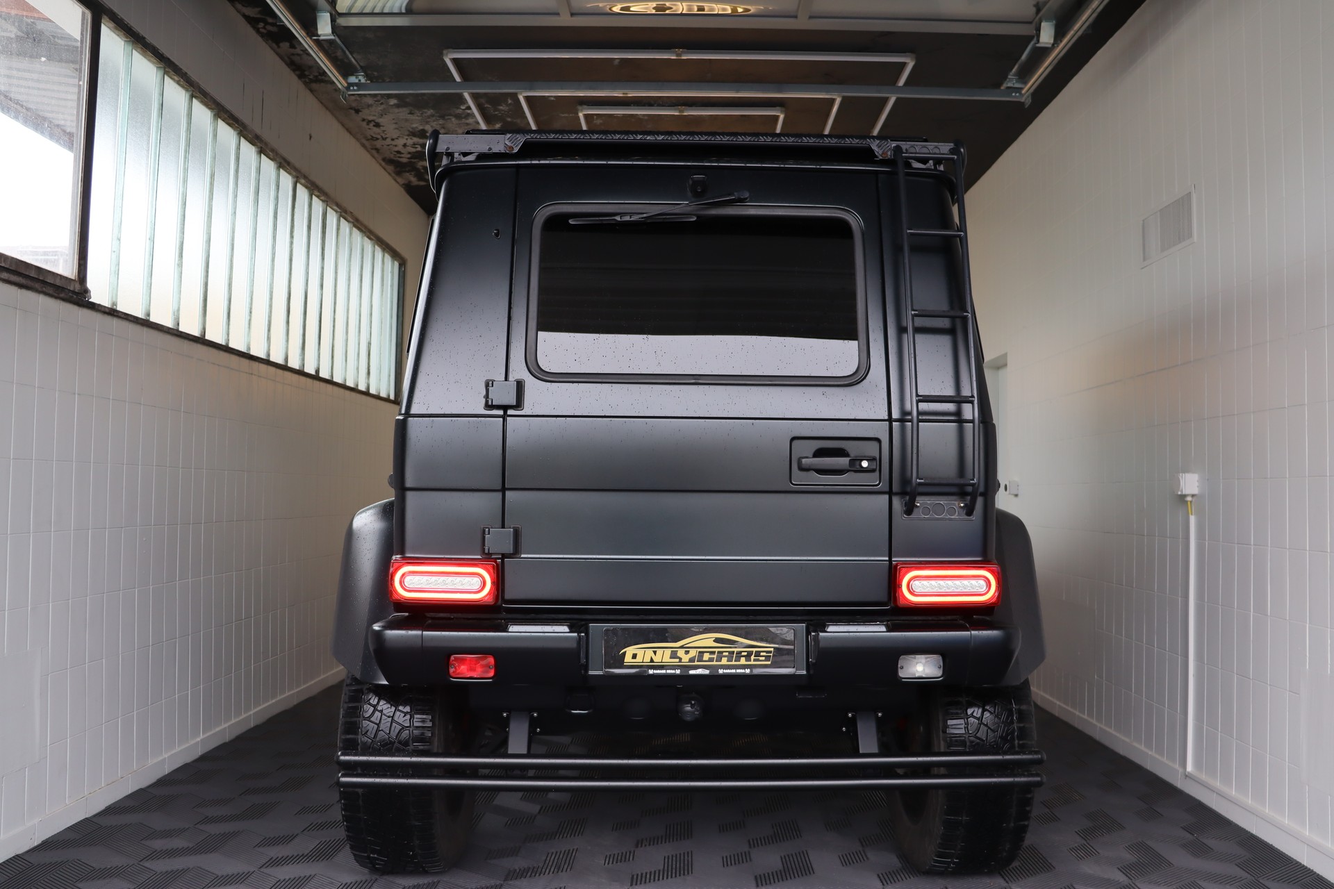 MERCEDES-BENZ G 500 4x42 7G-Tronic-image-9