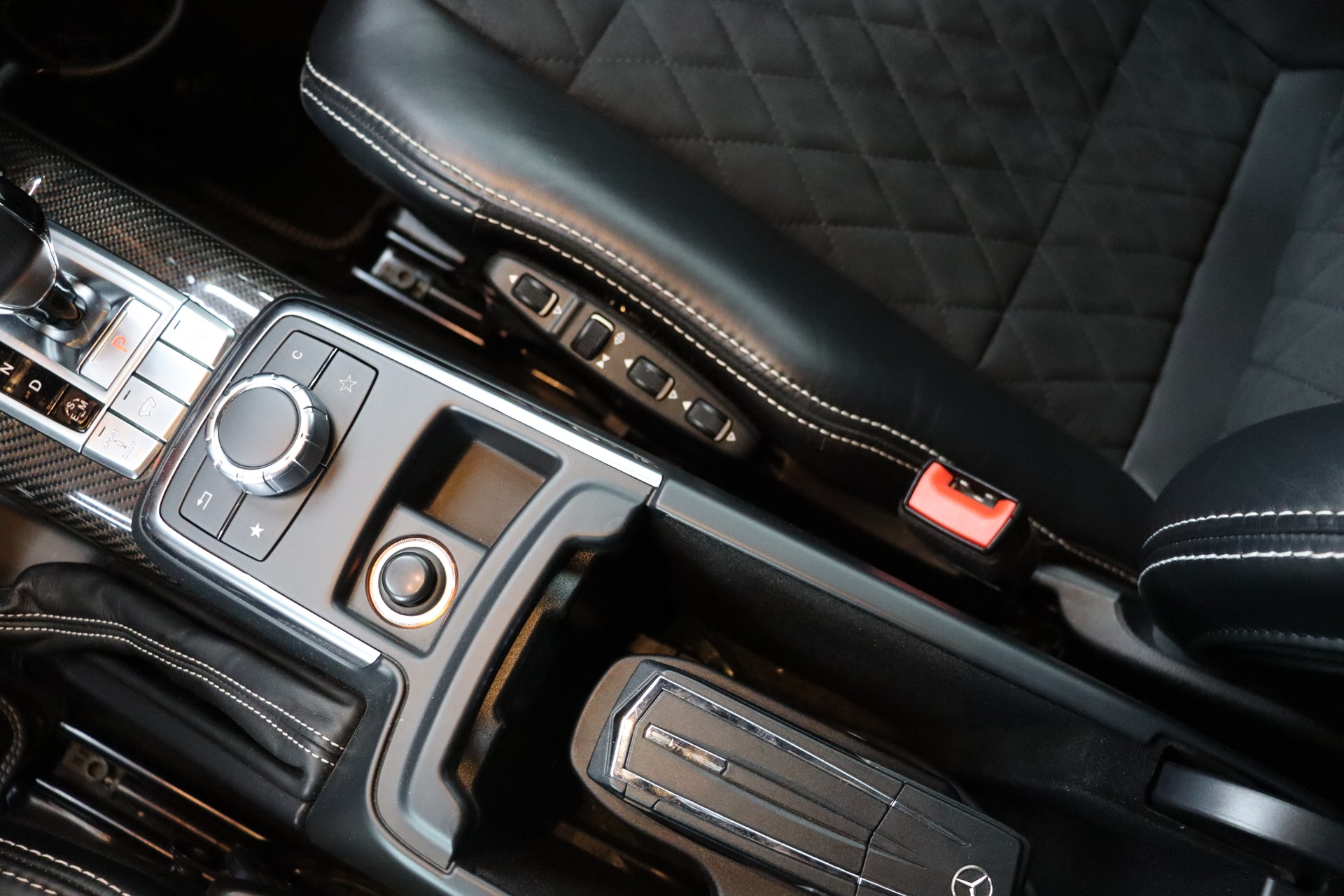 MERCEDES-BENZ G 500 4x42 7G-Tronic-image-27