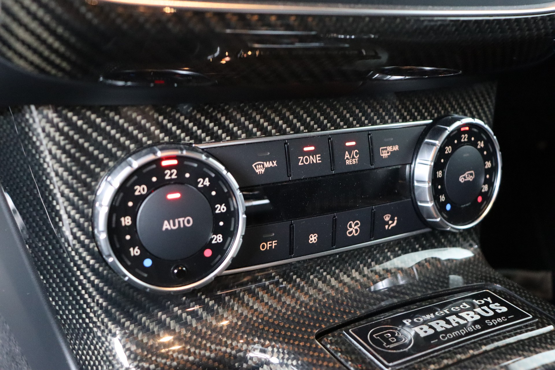 MERCEDES-BENZ G 500 4x42 7G-Tronic-image-20