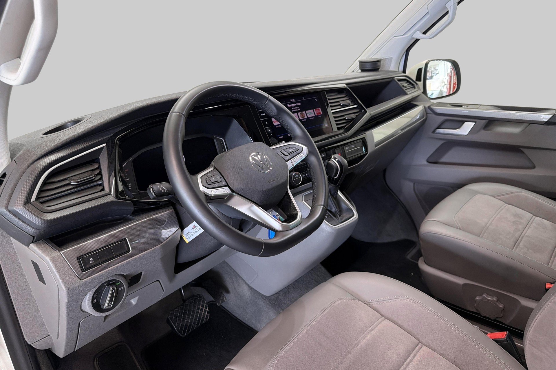 VW T6.1 California 2.0 TDI Ocean Liberty-image-8