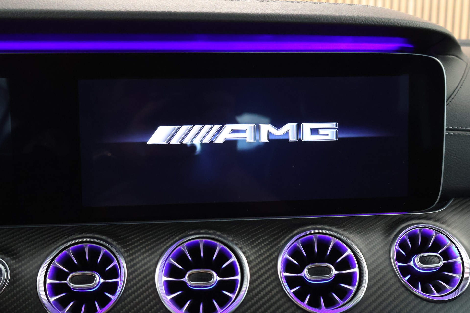 MERCEDES-BENZ AMG GT 4 63 S 4Matic+ Speedshift MCT-image-25