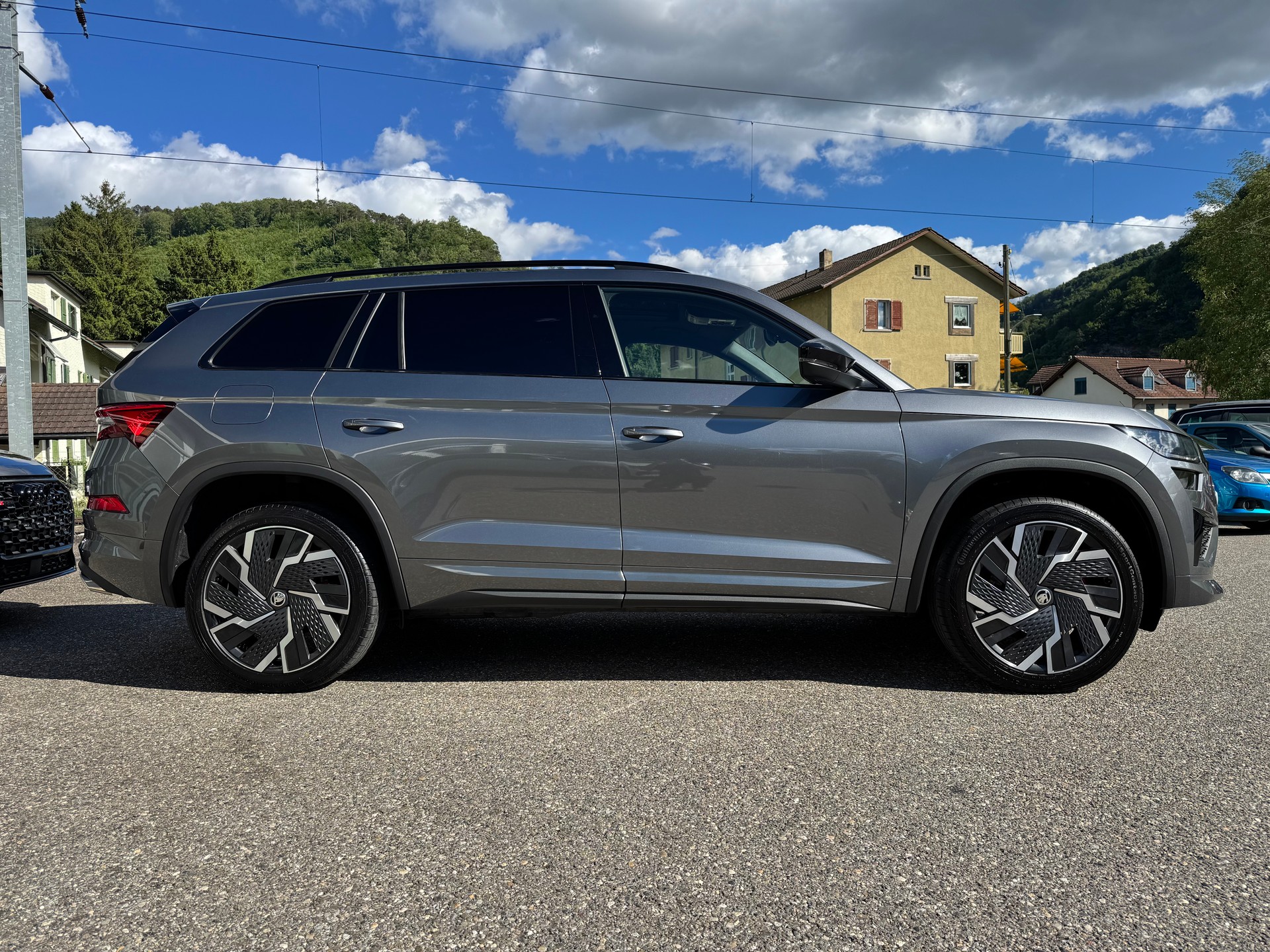 SKODA Kodiaq 2.0 TSI 4x4 RS-image-4