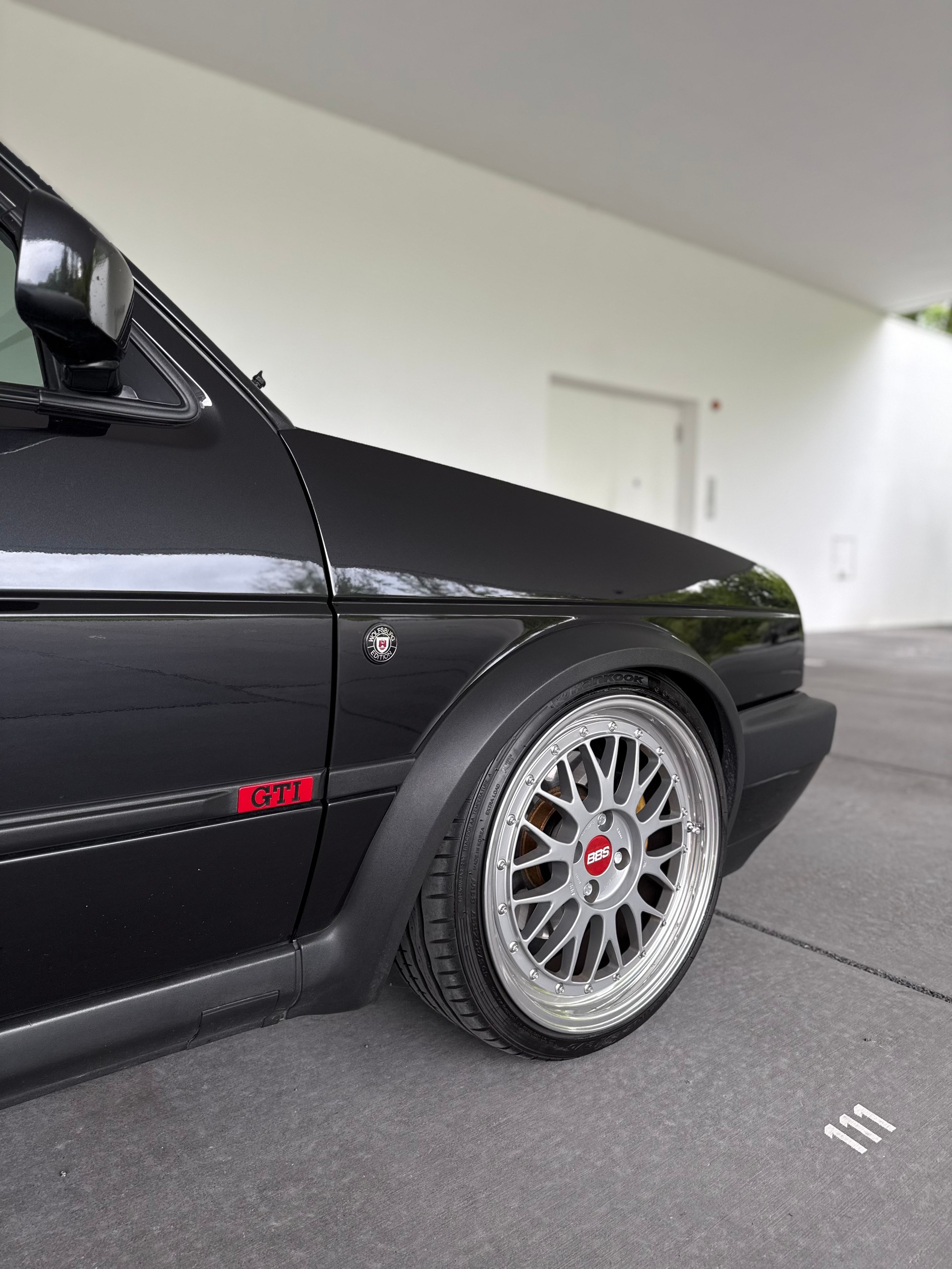 VW Golf 1800 GTI G60 Wolfsburg Edition-image-9