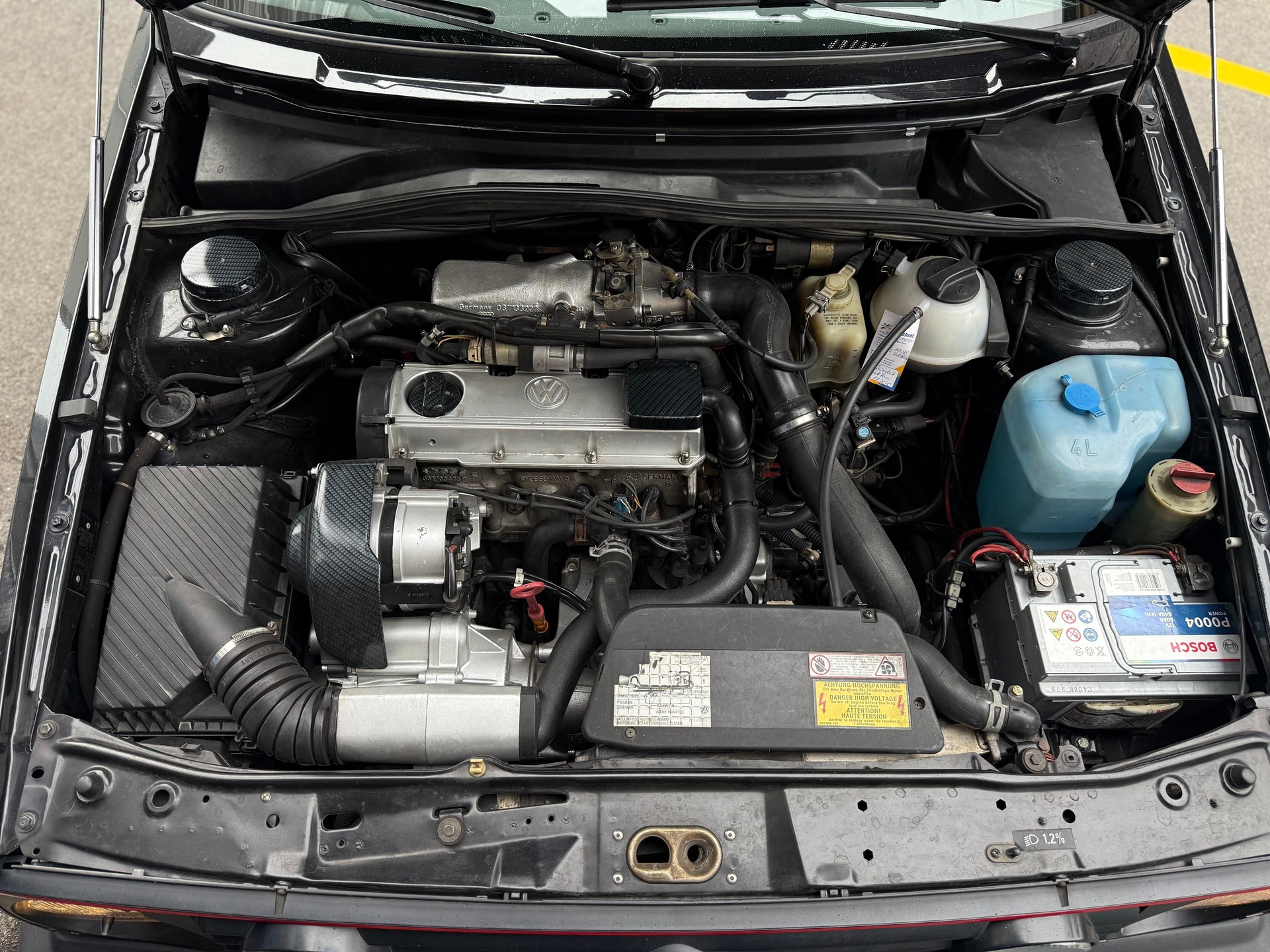 VW Golf 1800 GTI G60 Wolfsburg Edition-image-17