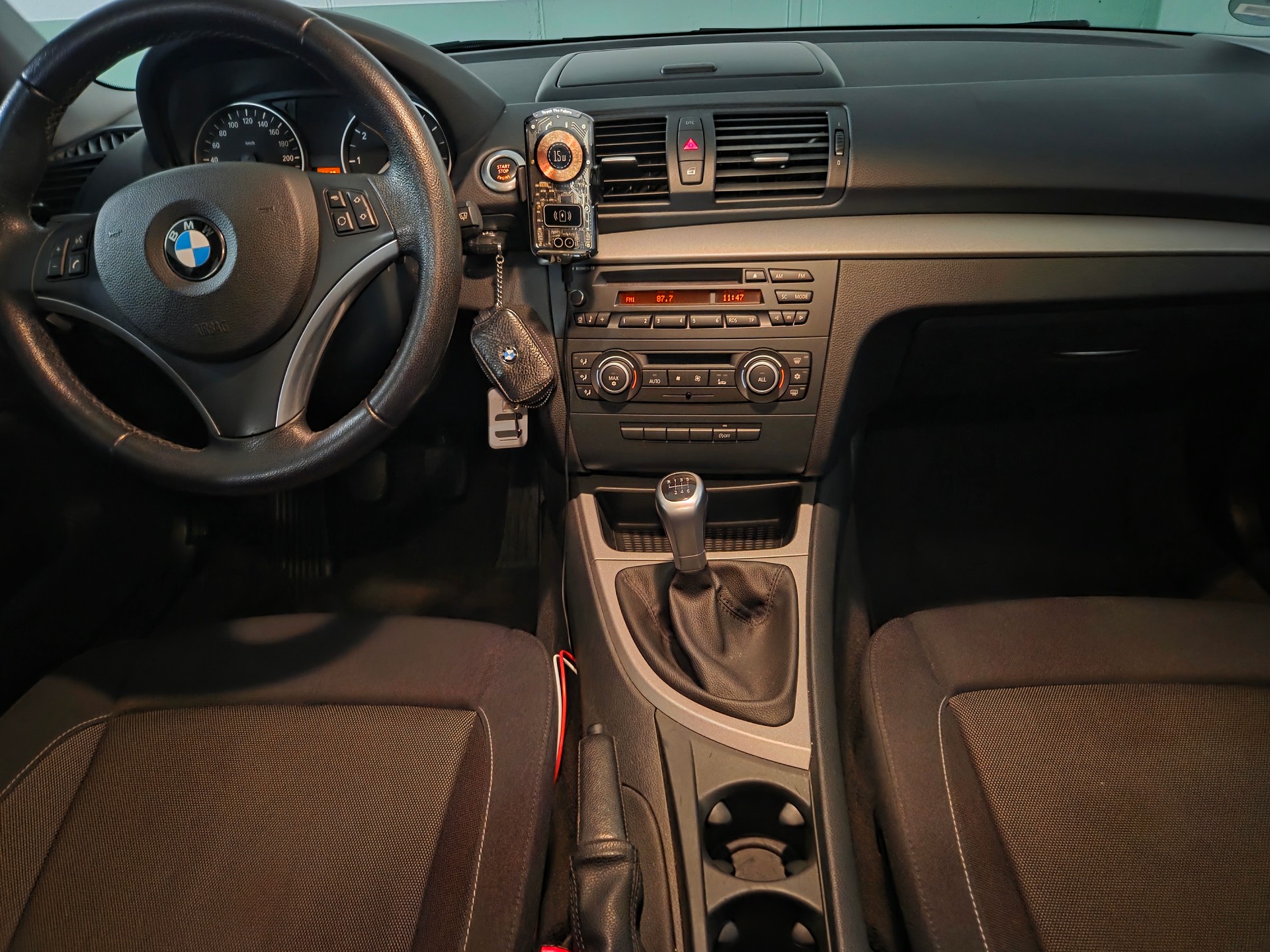 BMW 116i-image-10