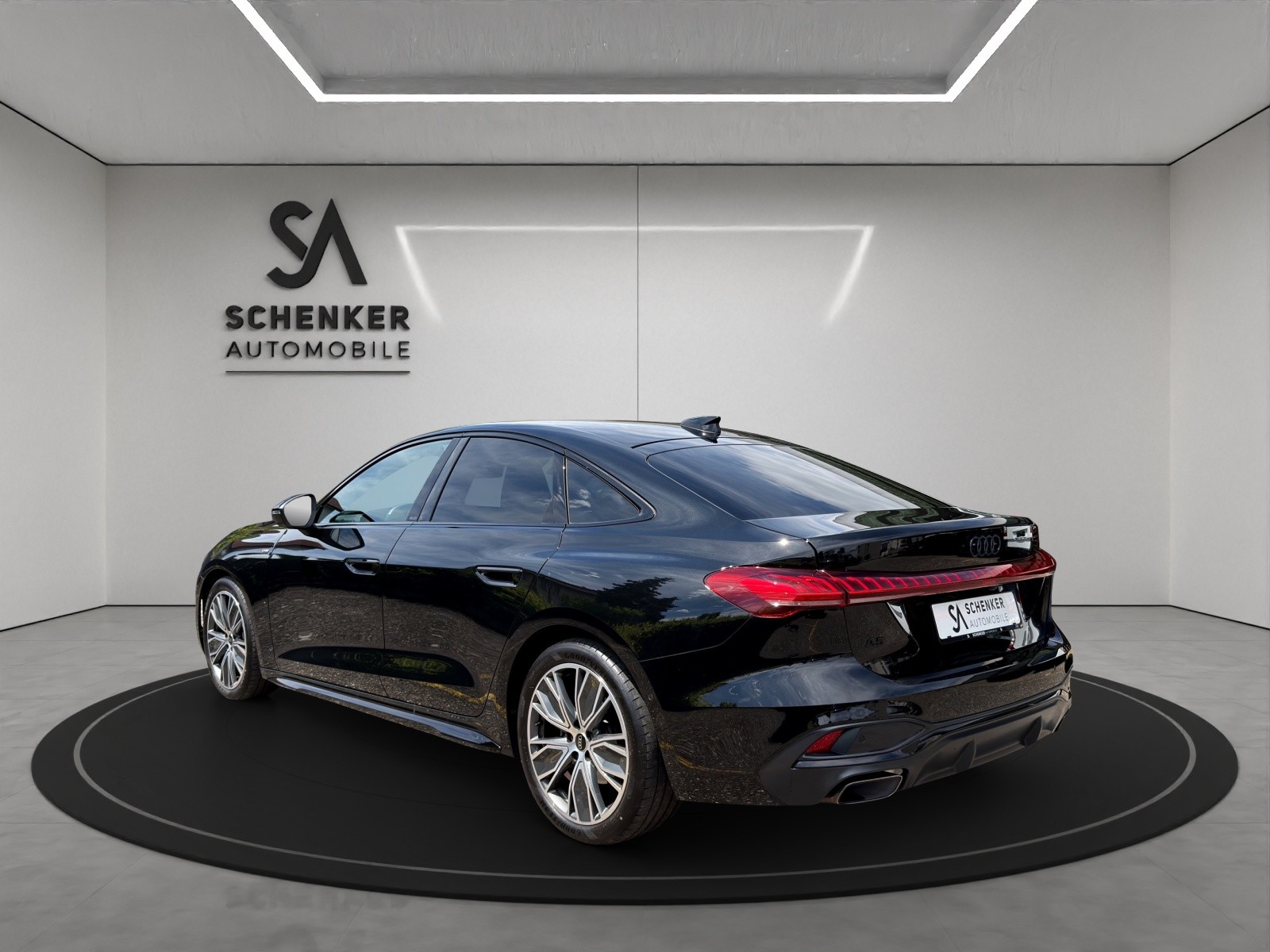 AUDI A5 Limousine TFSI 150 kW S tronic S-Line Optikpaket Black-showroom-element-2