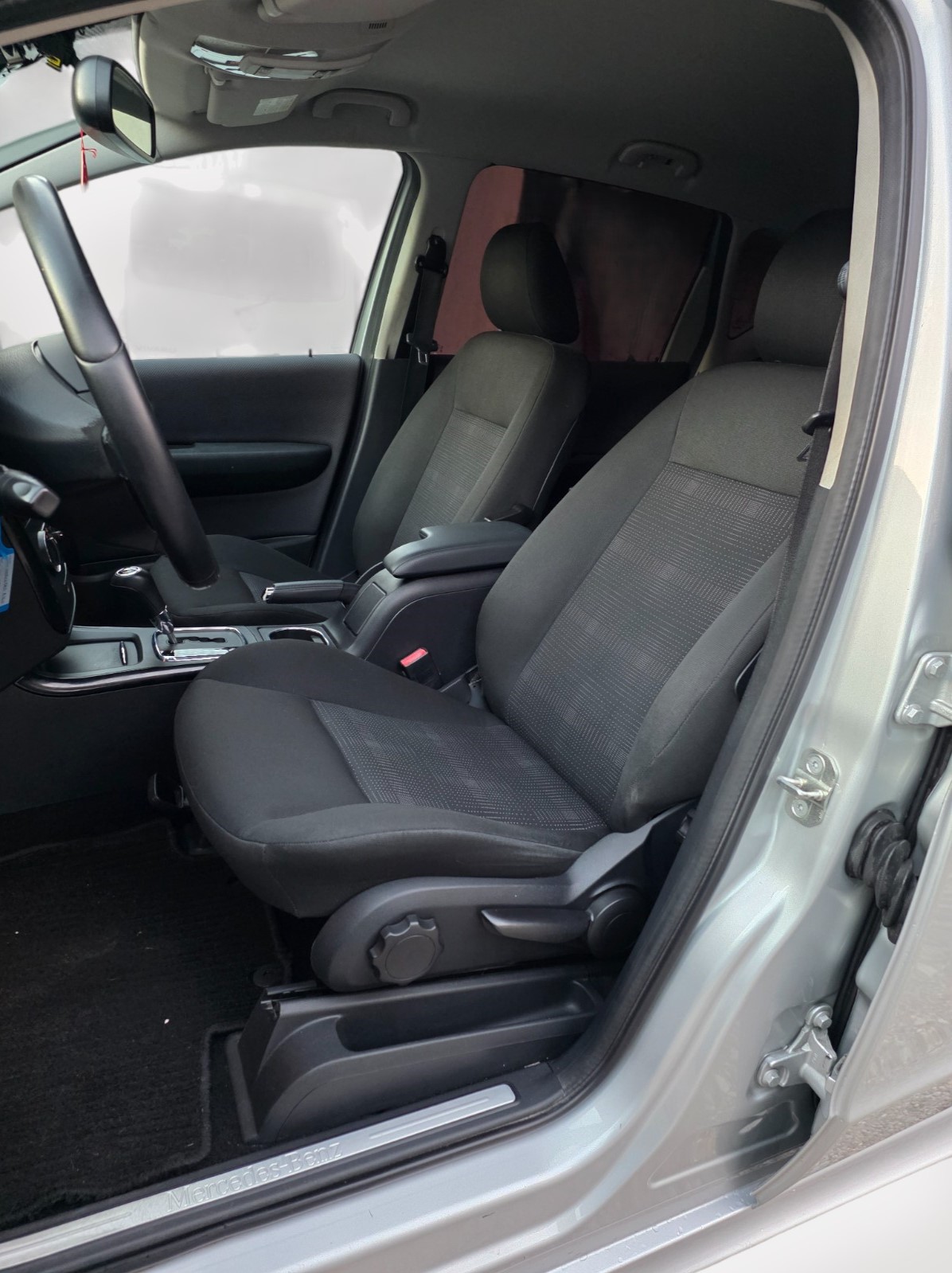 MERCEDES-BENZ A 160 CDI Elégance Autotronic-image-11