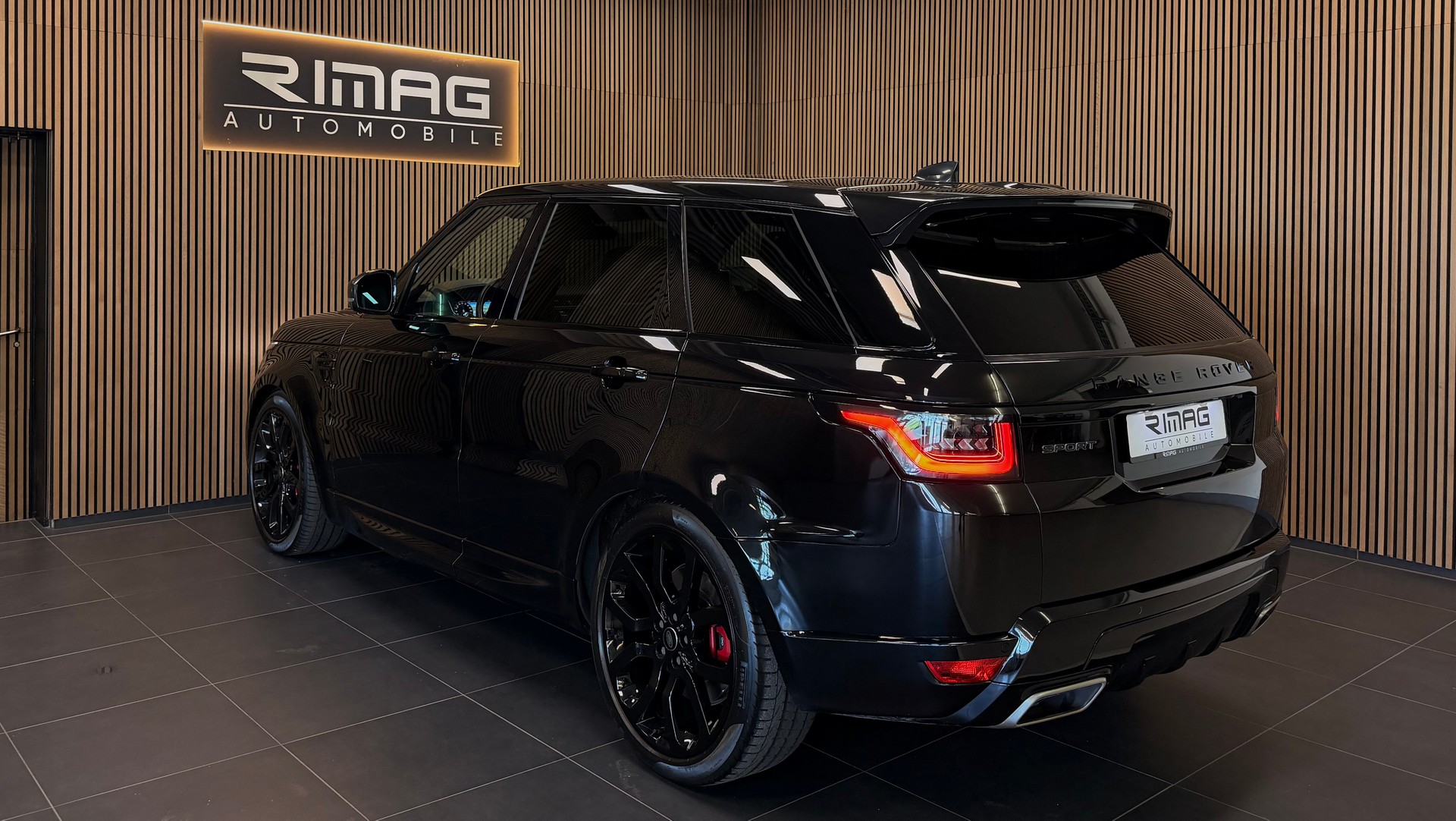 LAND ROVER Range Rover Sport D350 3.0D I6D | Santorini Black | 350PS | CH-Fzg. | CarVertical |-image-10