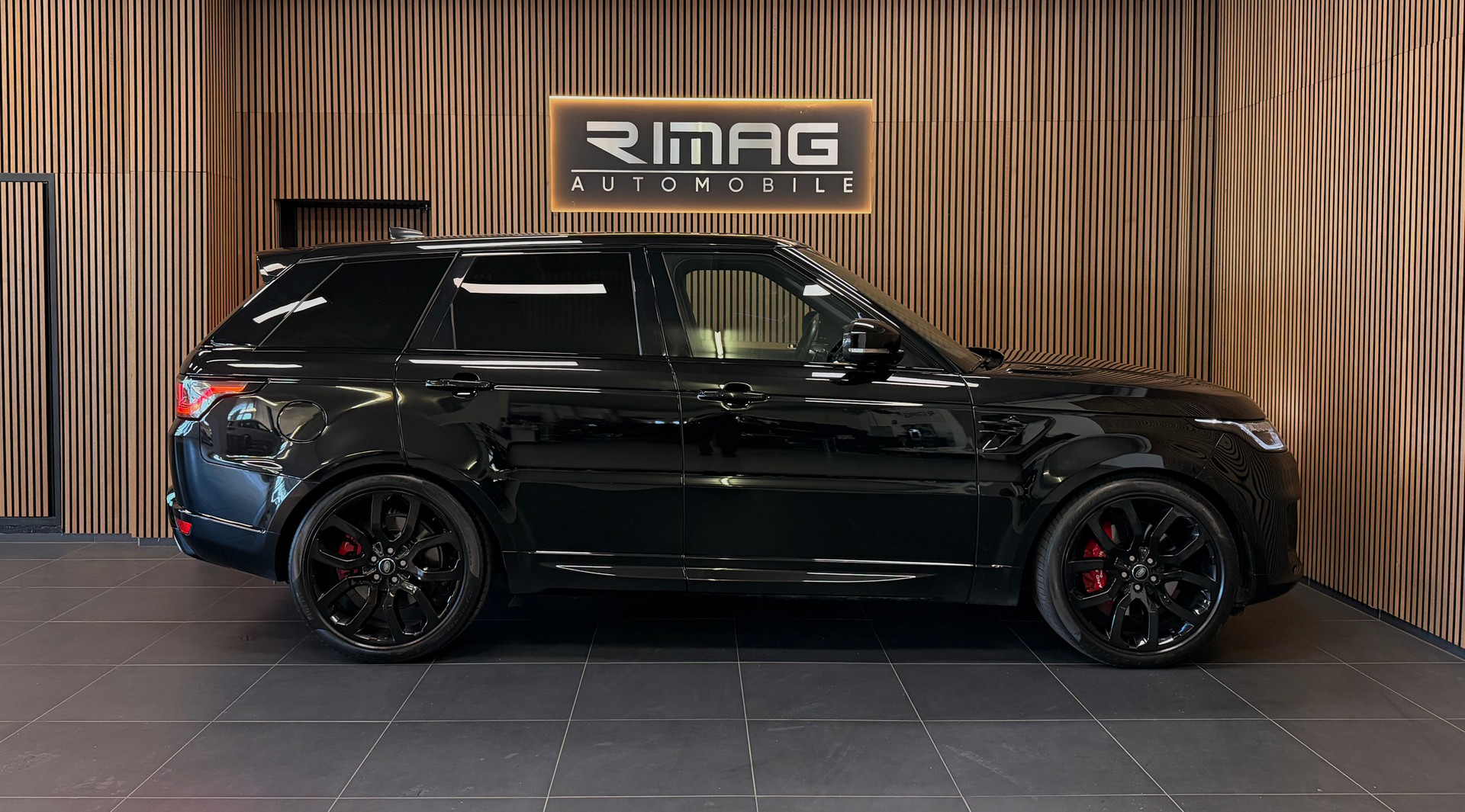 LAND ROVER Range Rover Sport D350 3.0D I6D | Santorini Black | 350PS | CH-Fzg. | CarVertical |-image-11