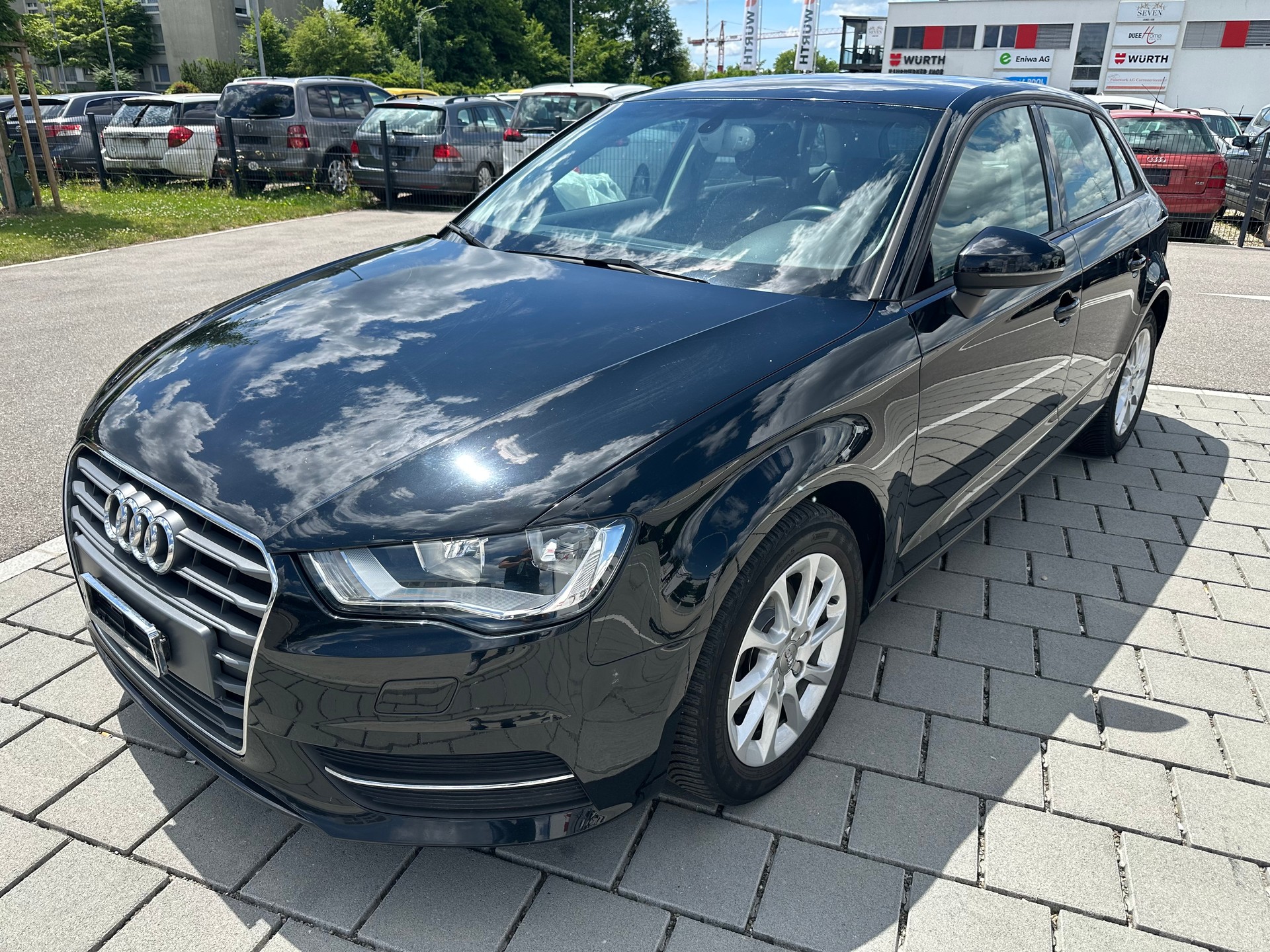 AUDI A3 Sportback 1.4 TFSI Ambiente-image-1