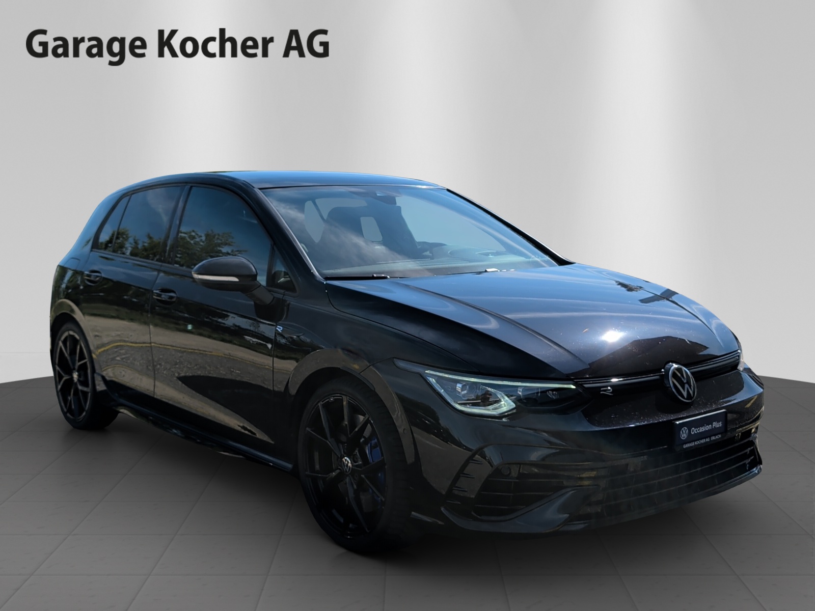 VW Golf 2.0 TSI R DSG 4Motion-image-6