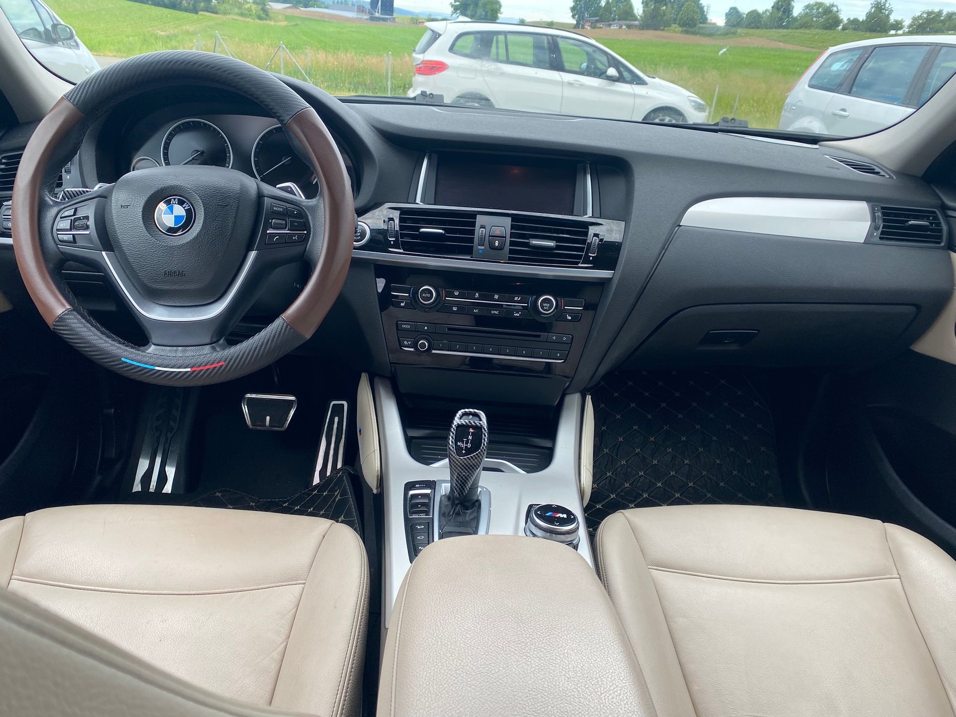 BMW X4 xDrive 28i xLine Steptronic-image-13
