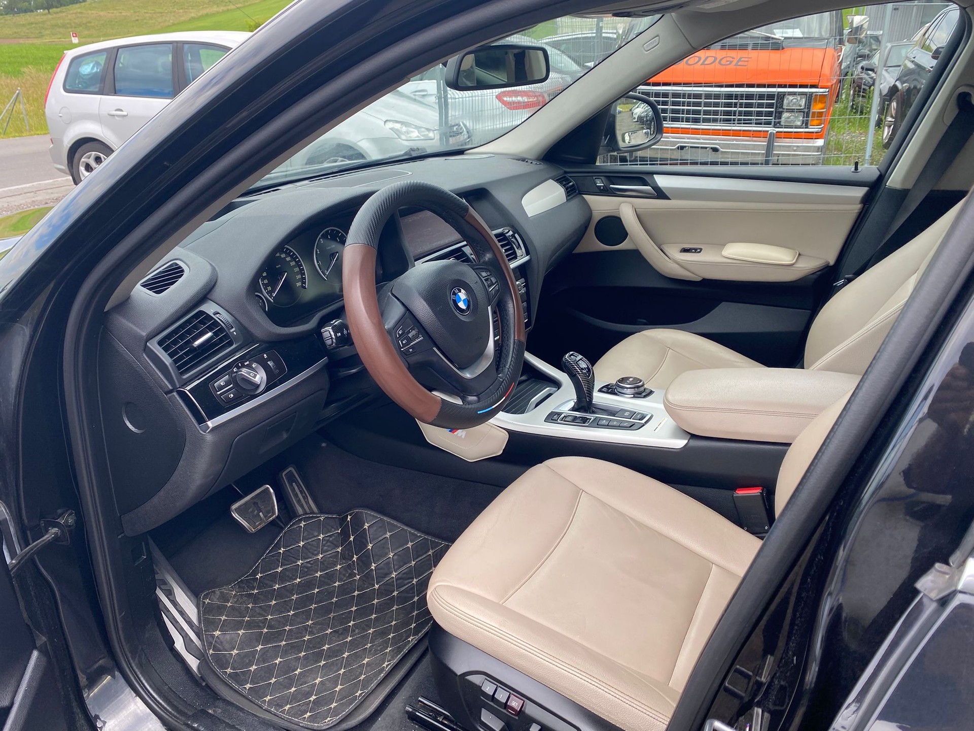 BMW X4 xDrive 28i xLine Steptronic-image-12