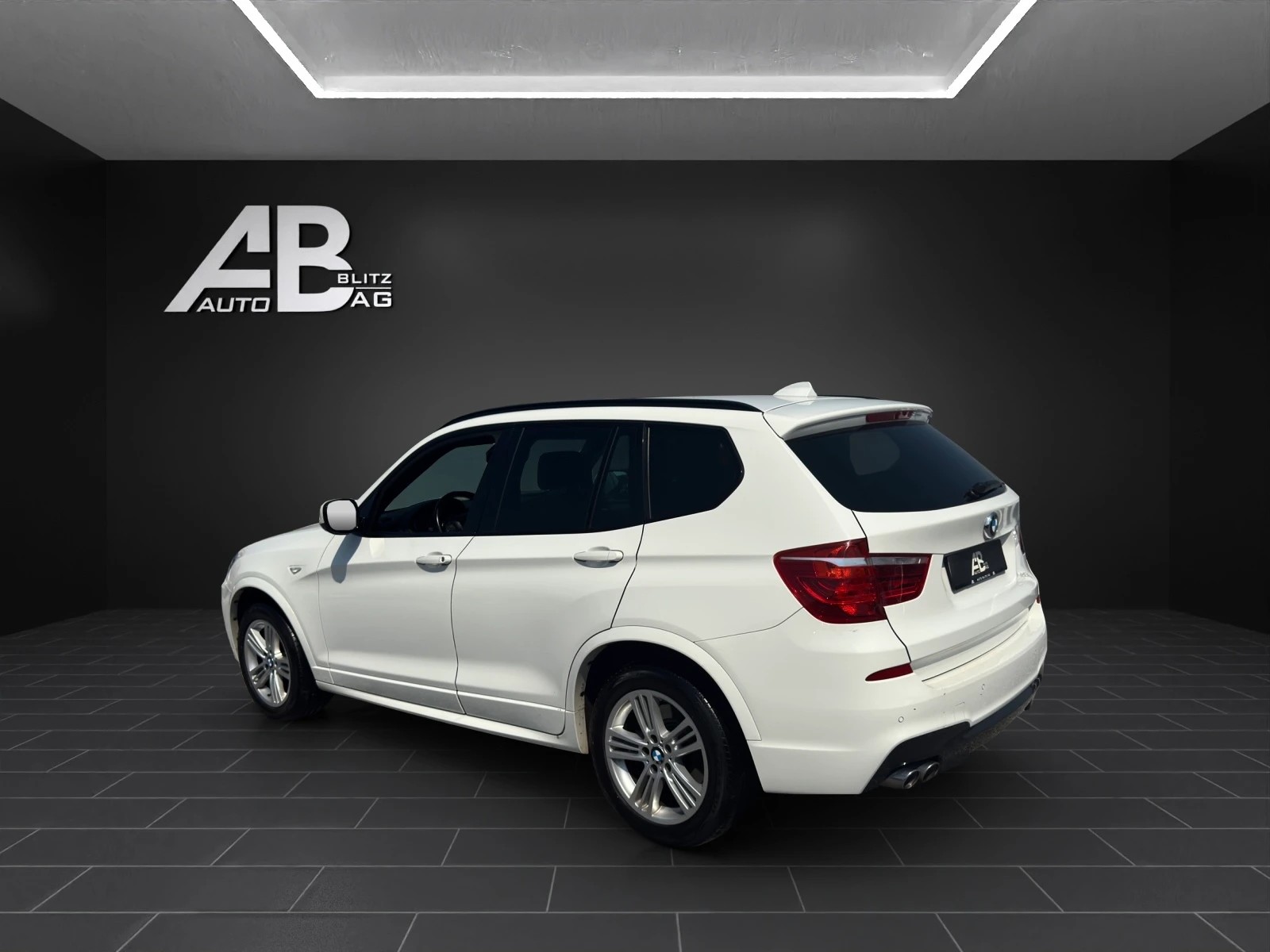 BMW X3 xDrive 35d M-Sportpaket Steptronic-showroom-element-2