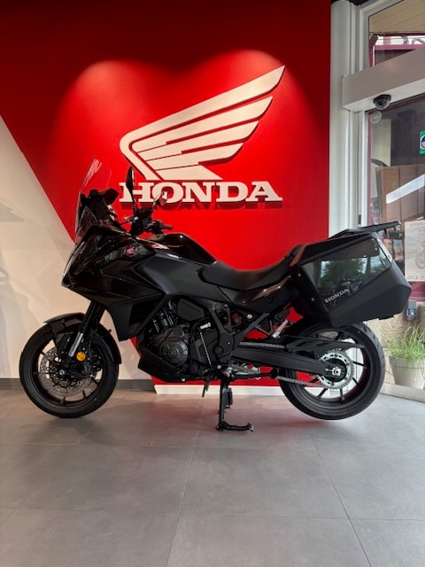 HONDA NT 1100-image-5