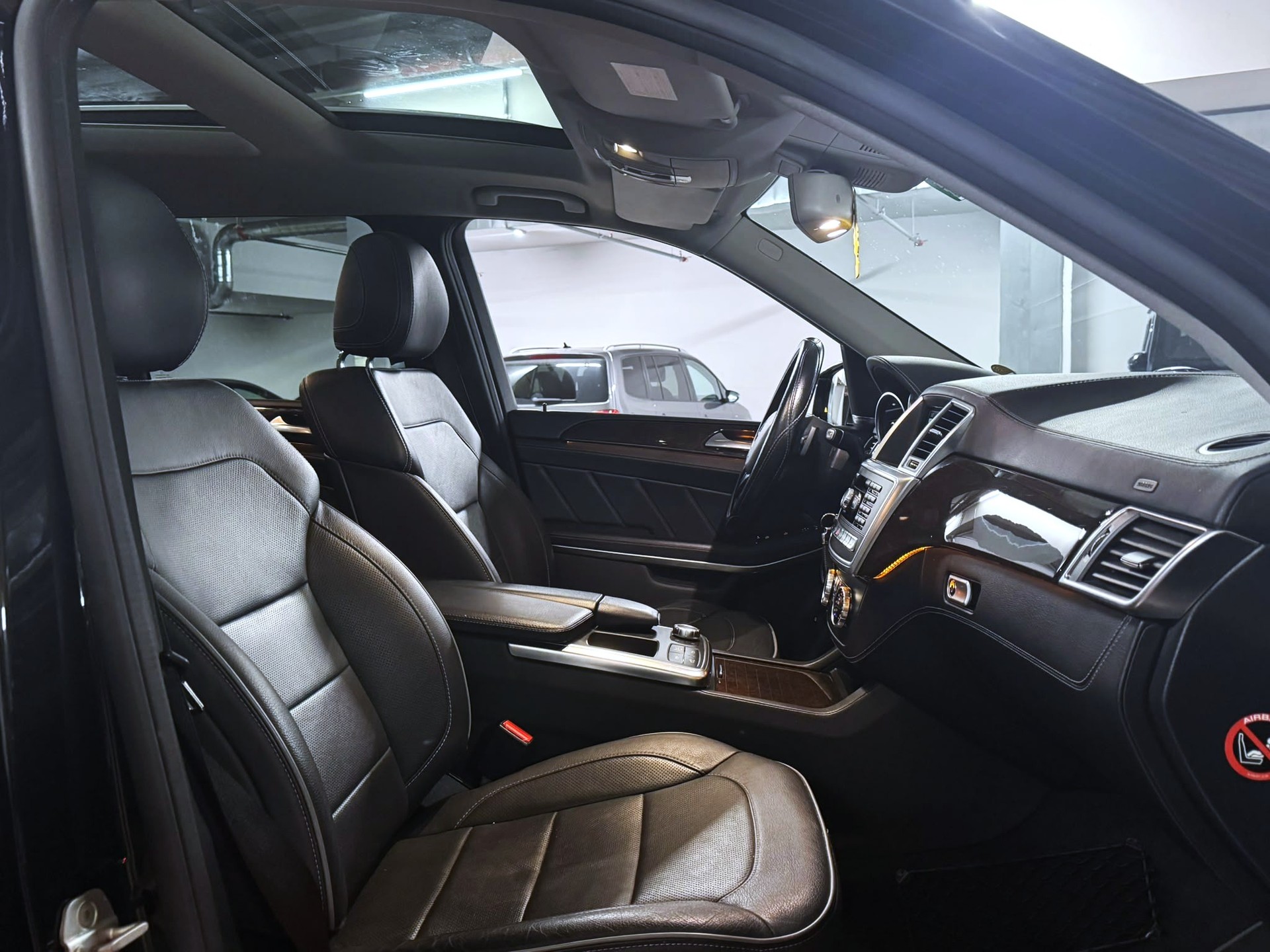 MERCEDES-BENZ GL 350 BlueTEC 4Matic 7G-TRONIC-image-12