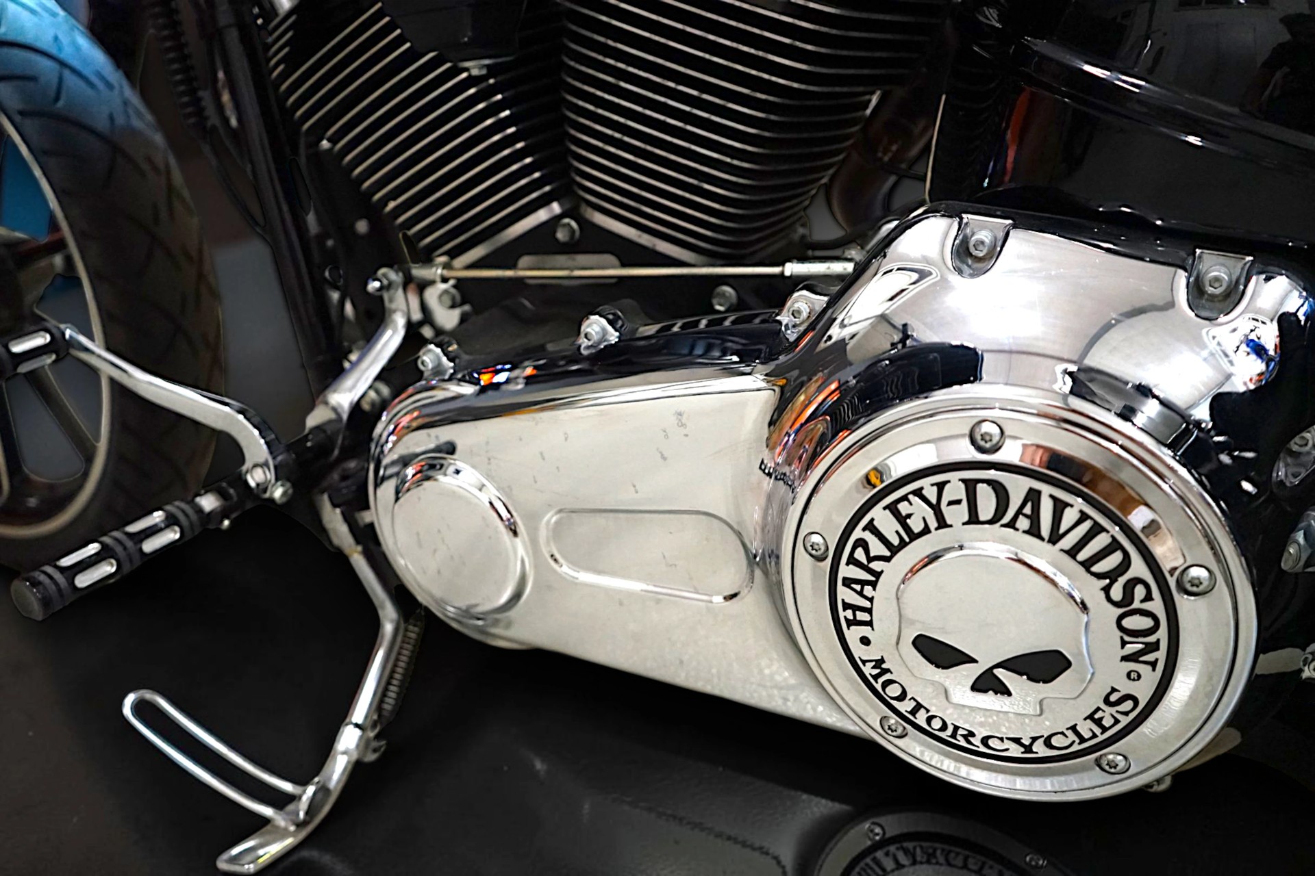 HARLEY-DAVIDSON FXSB Breakout 103 ABS-image-8