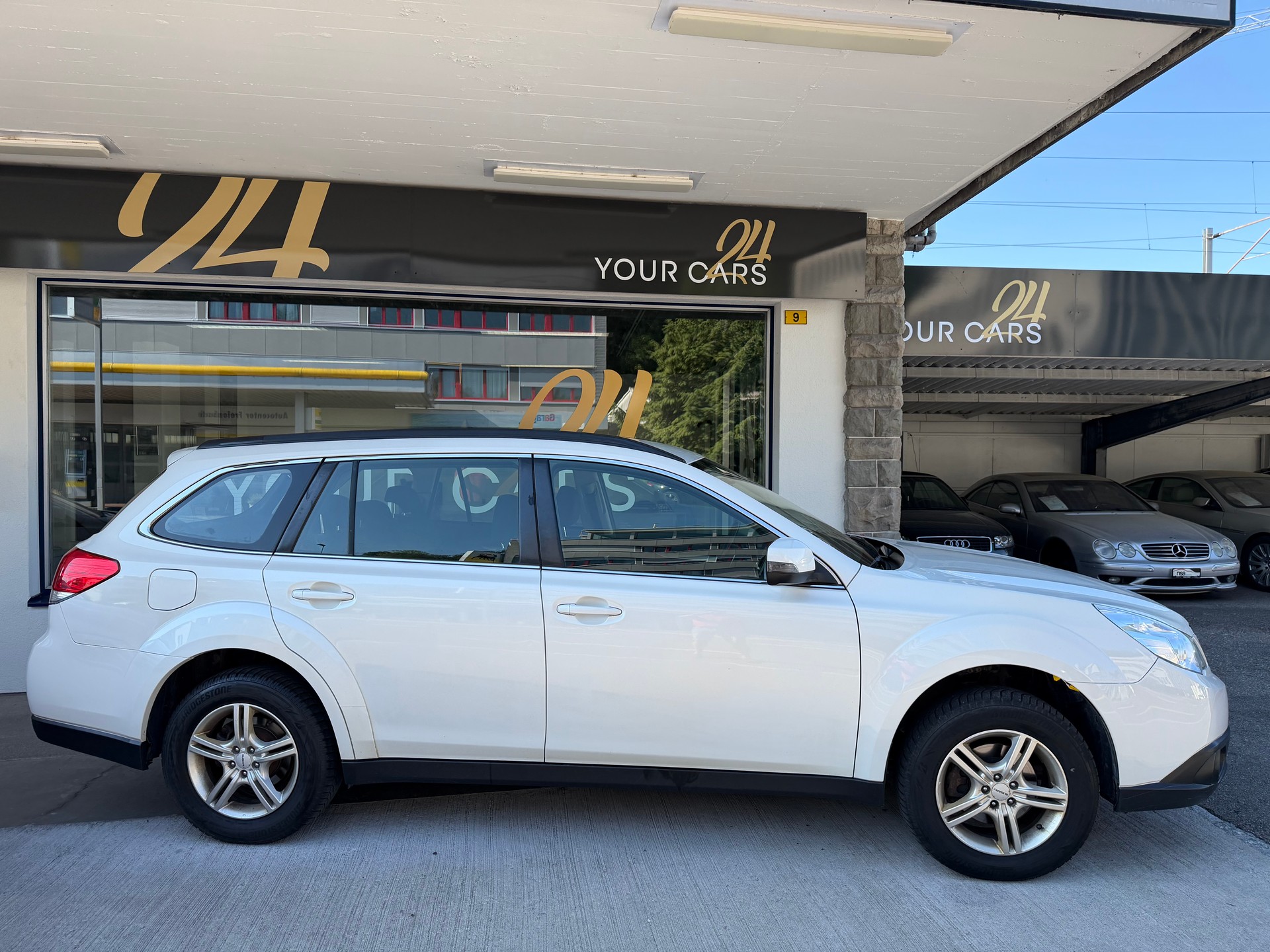SUBARU Outback 2.5i Swiss AWD Lineartronic-showroom-element-3