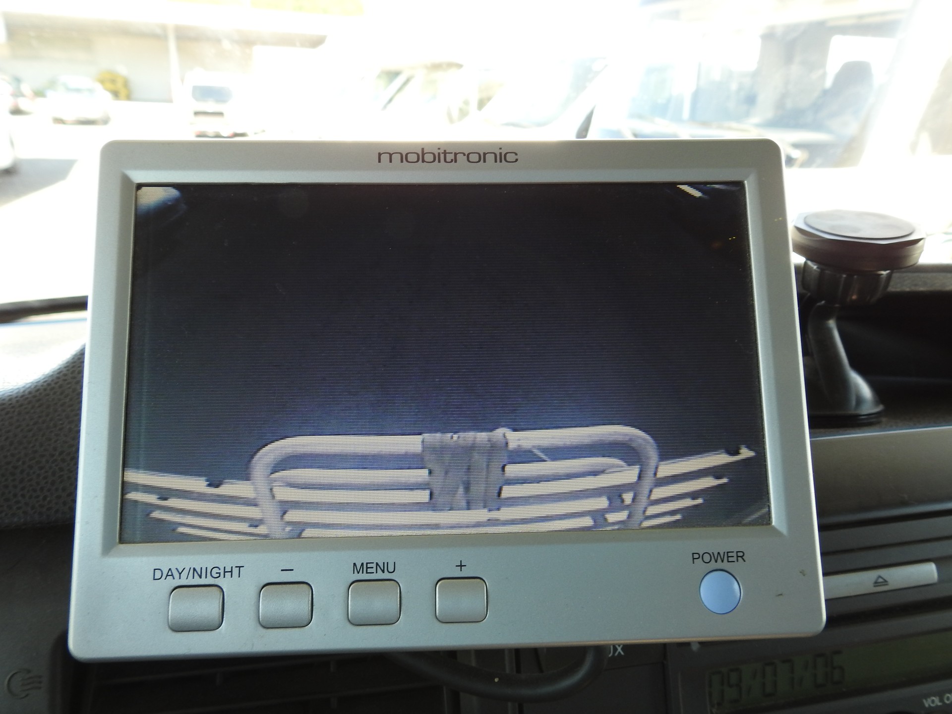 FORD TEC H-70/156-image-31