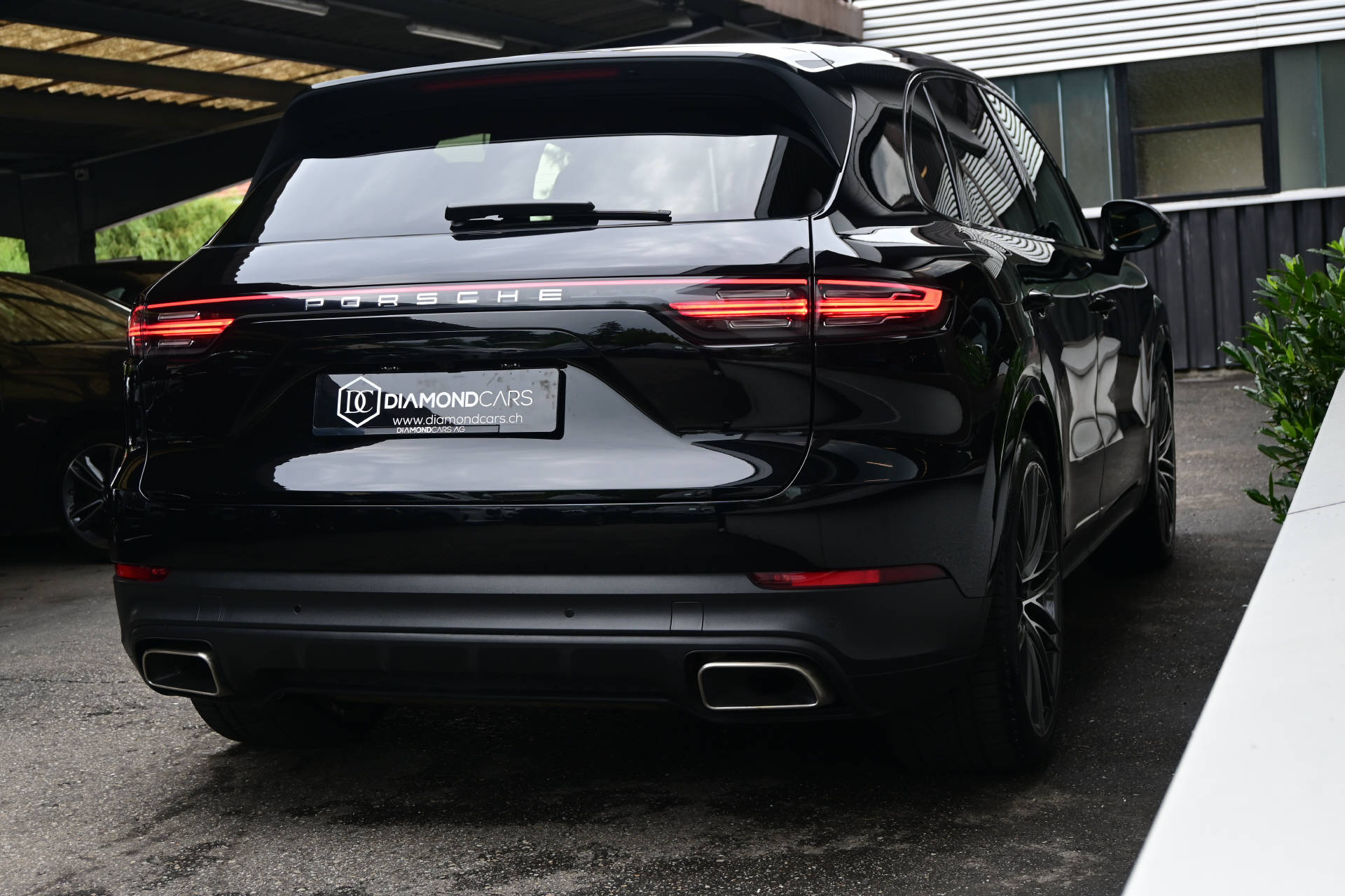 PORSCHE Cayenne 3.0 V6 E-Hybrid *Pano*LED*-image-8