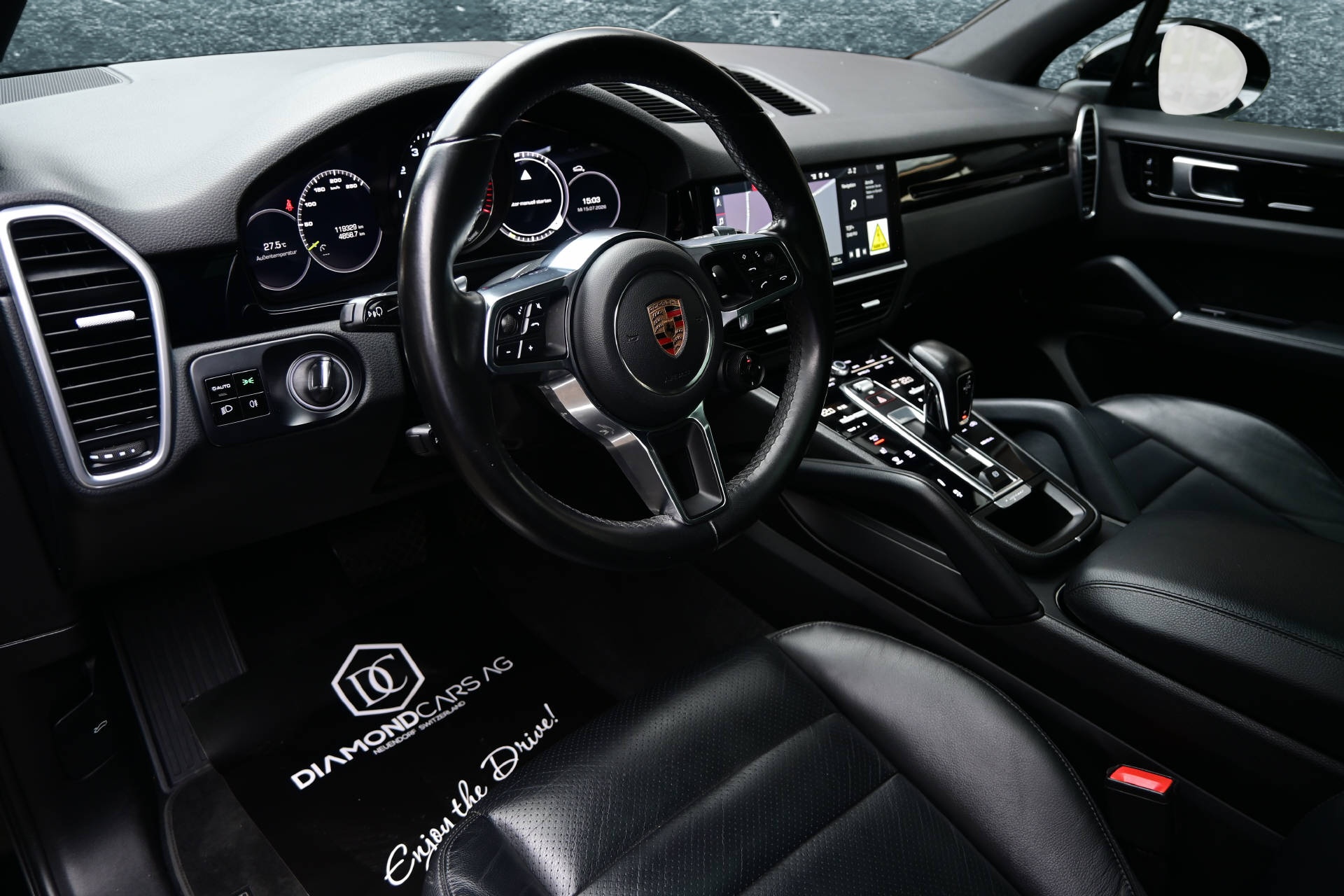 PORSCHE Cayenne 3.0 V6 E-Hybrid *Pano*LED*-image-10