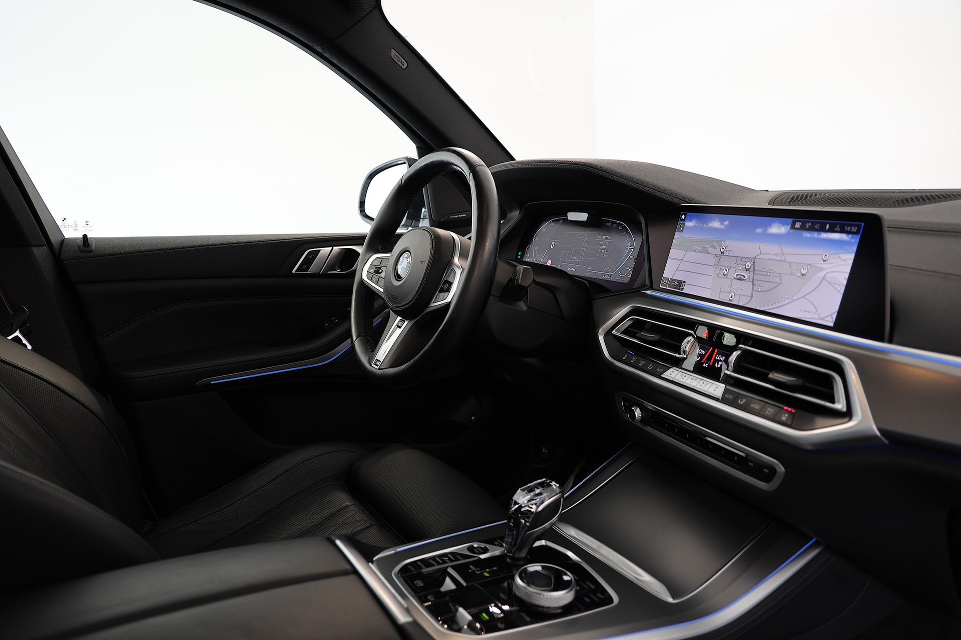 BMW X5 45e xDrive SAG-image-18