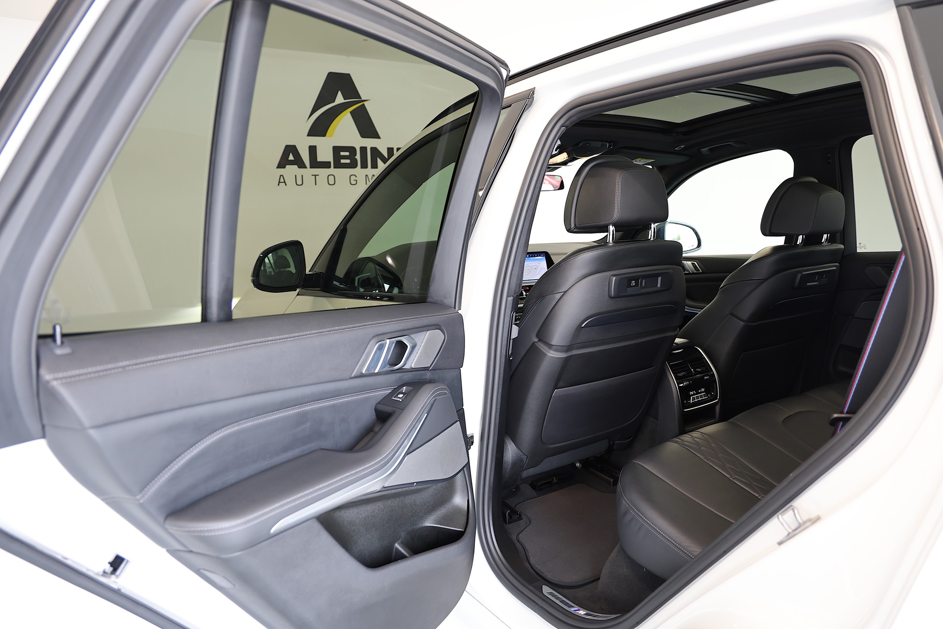 BMW X5 45e xDrive SAG-image-13