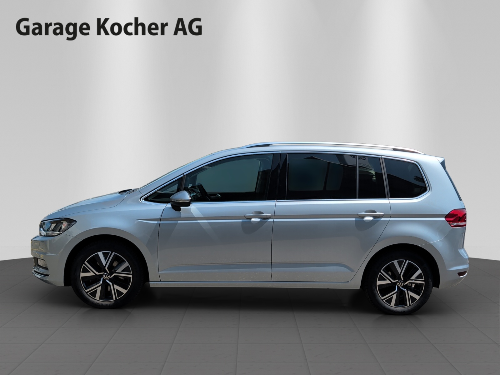 VW Touran 1.5 TSI EVO Highline DSG-showroom-element-2