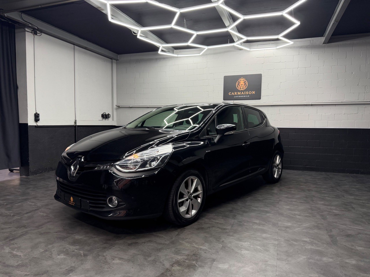 RENAULT Clio 1.2 16V | CH-Auto | Automat | Tempomat | Limited Edition-showroom-element-2