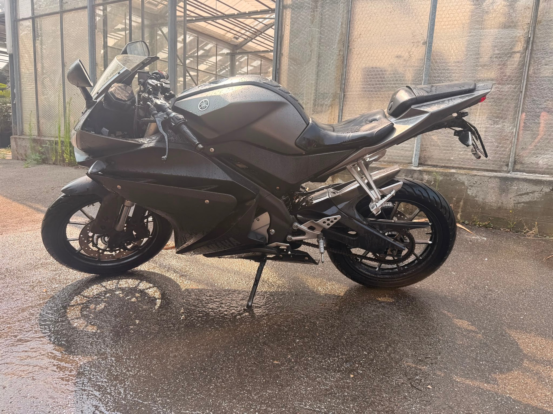 YAMAHA YZF-R 125 ABS-image-3