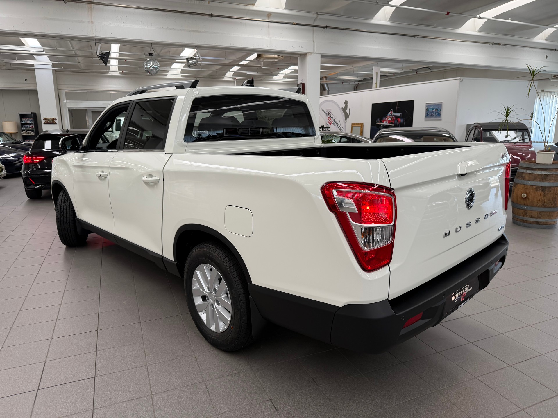 KGM-SsangYong Grand Musso 2.2 Platinum 4WD-image-3