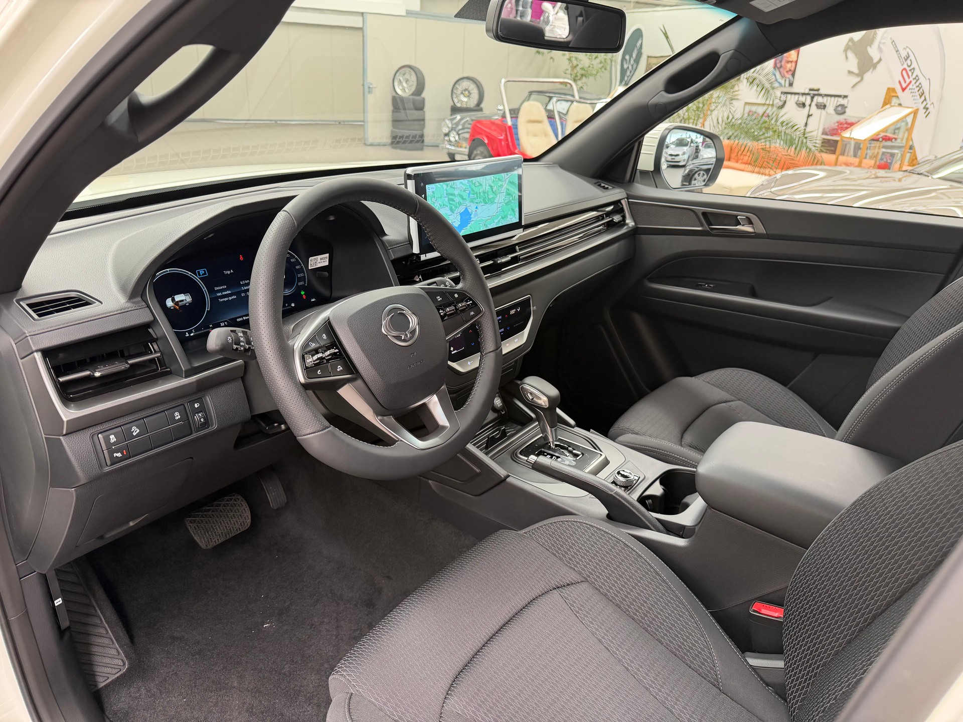 KGM-SsangYong Grand Musso 2.2 Platinum 4WD-image-5