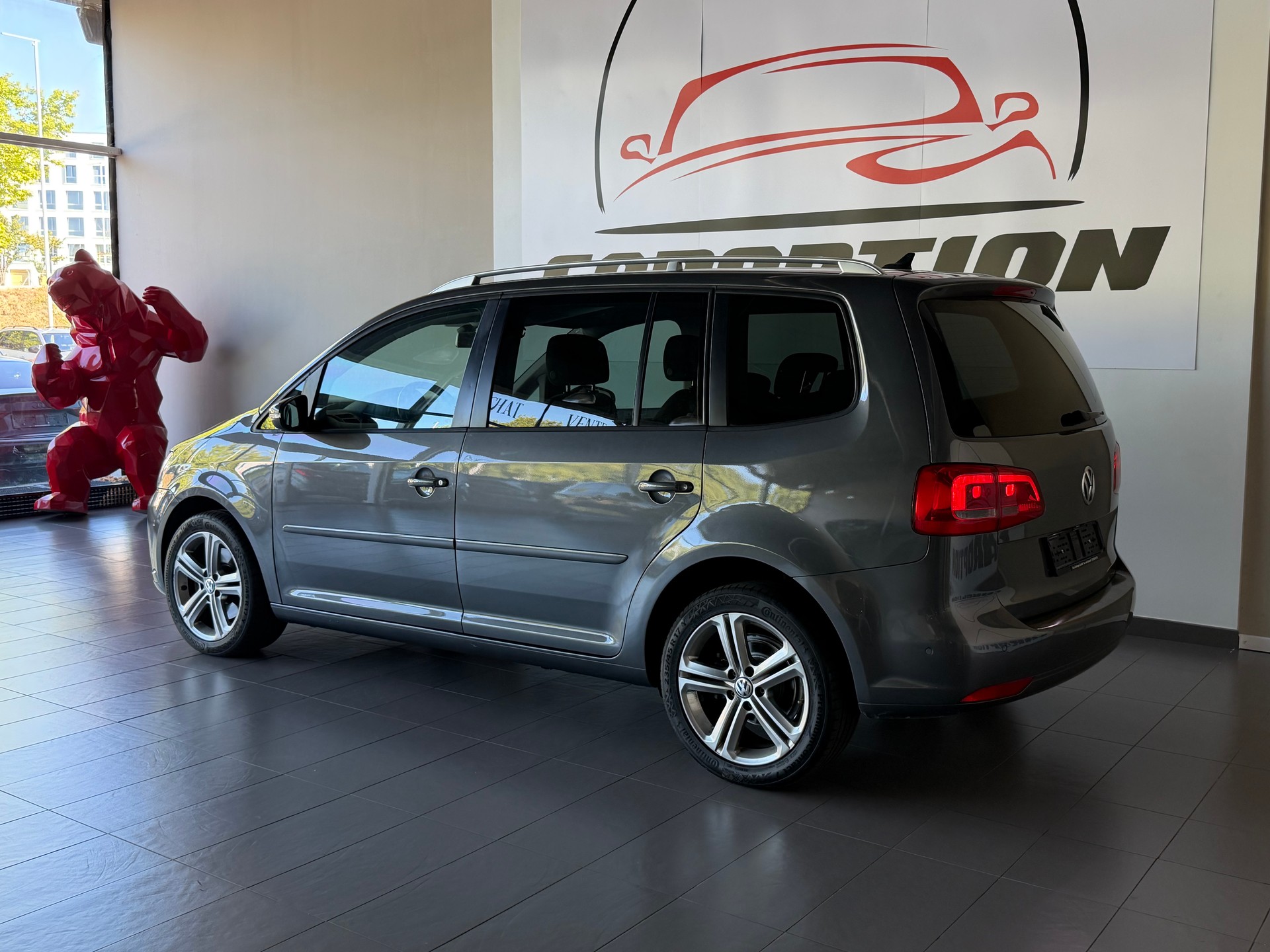 VW Touran 1.4 TSI Comfortline DSG-showroom-element-2